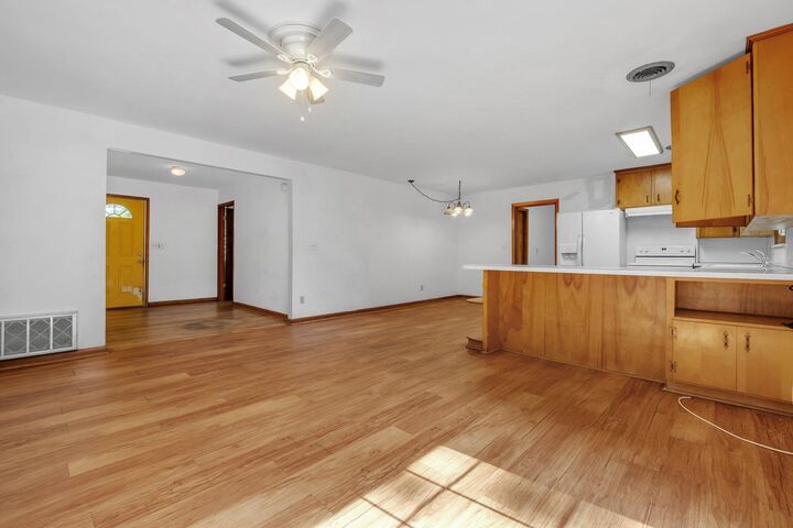 Property Photo:  123 Columbia Drive  FL 32304 