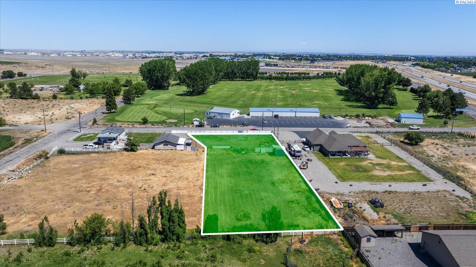 Property Photo:  3002 Road 40  WA 99301 