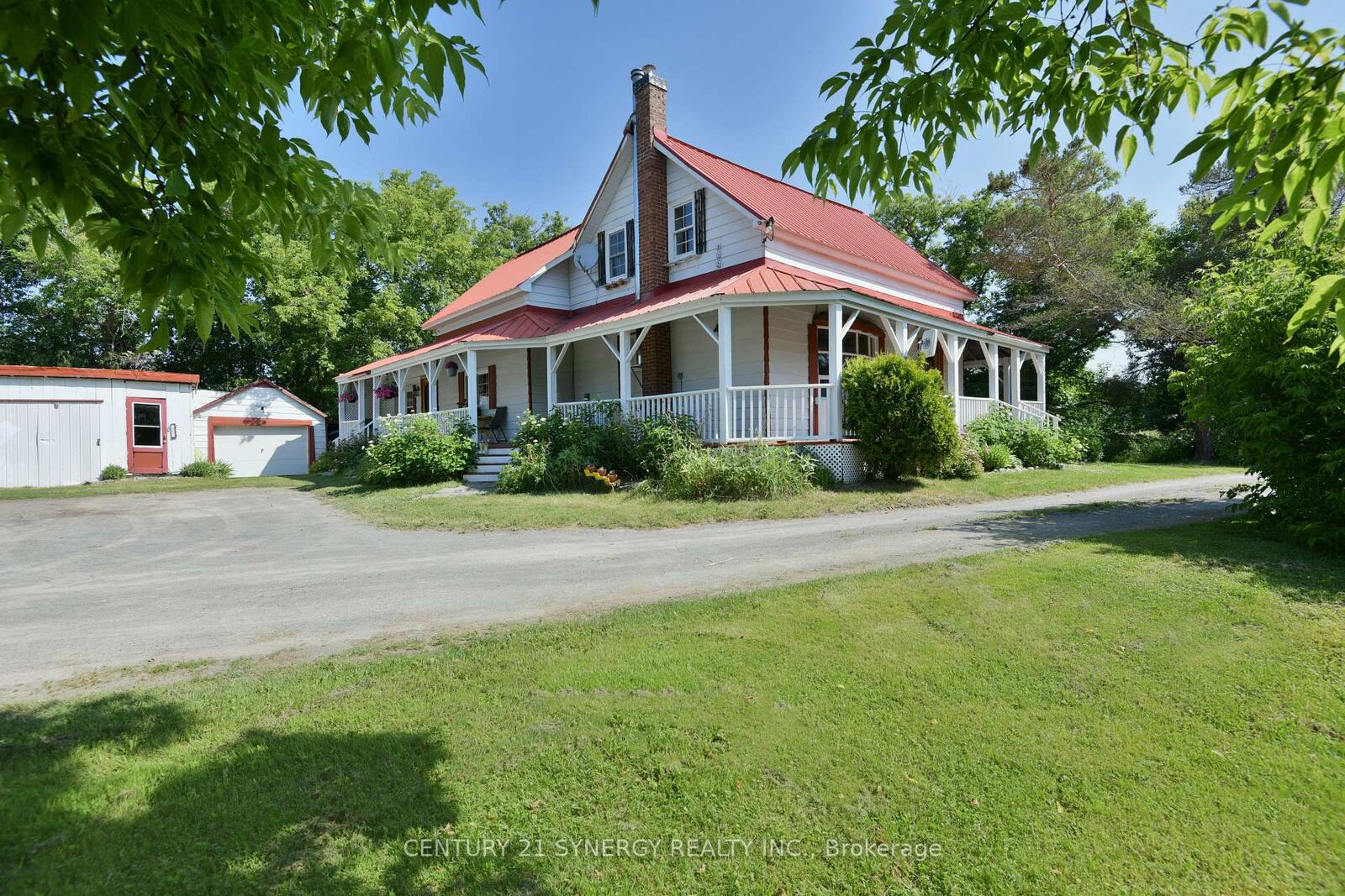 Property Photo:  1519 Russett Drive  ON K7S 3G8 