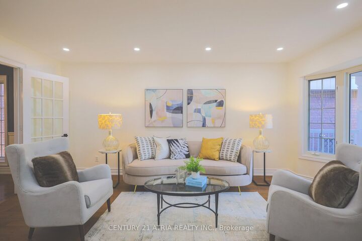 26 Royal Palm Drive  Vaughan ON L4J 5R3 photo