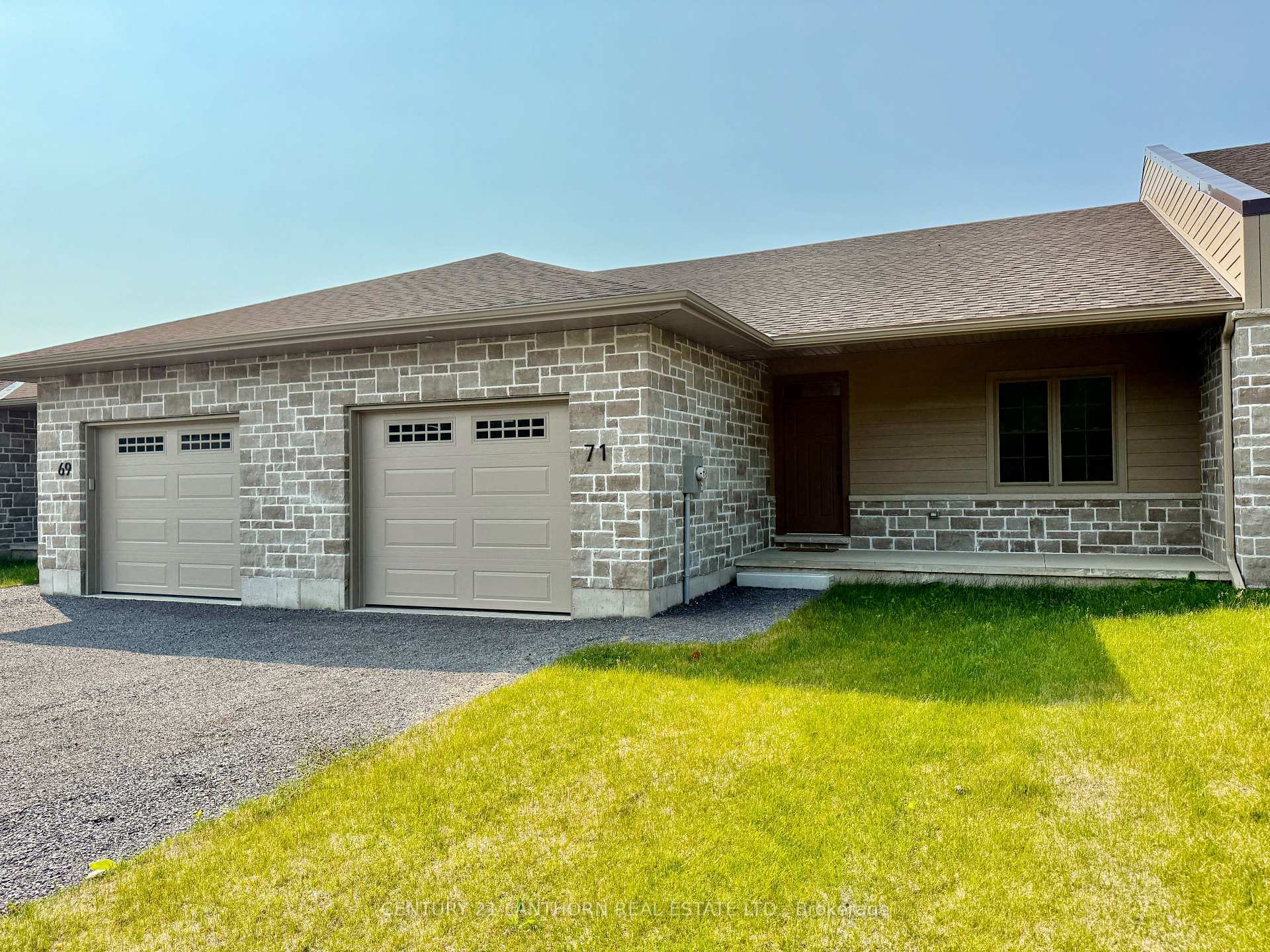 Property Photo: 71 Seymour Street W ON K0K 2K0