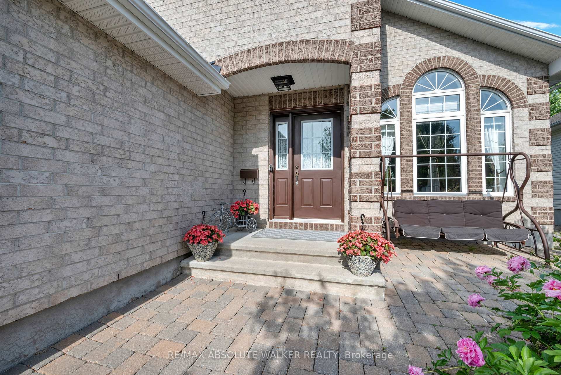 Photo de la propriété: 1867 Springridge Drive ON K4A 4R1