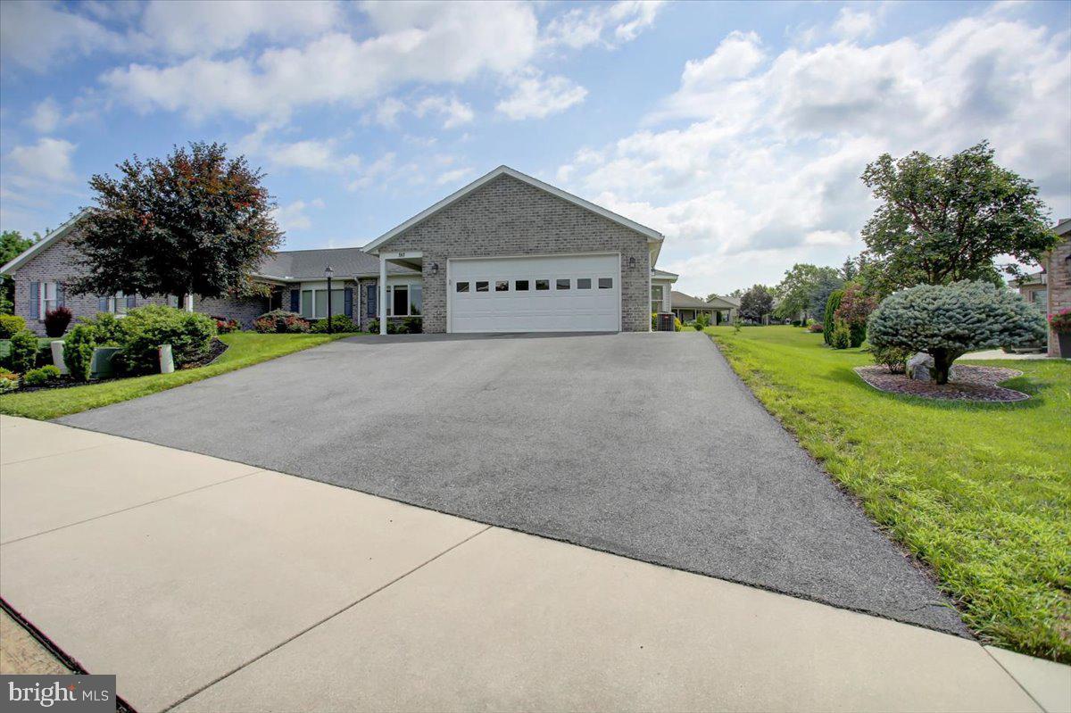 Property Photo:  181 Tobin Drive  PA 17201 