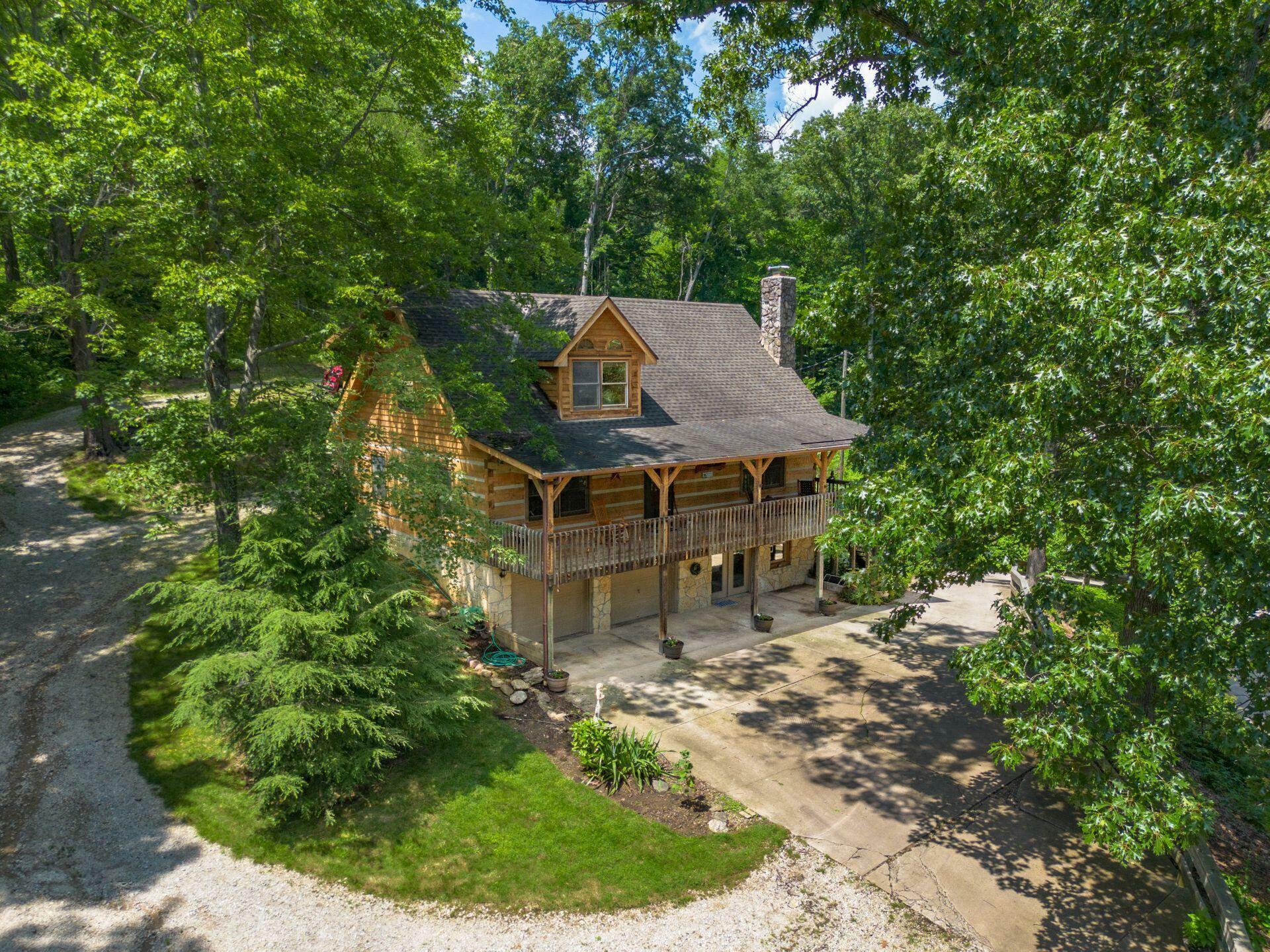 Property Photo:  517 Ross SE Road  OH 43130 