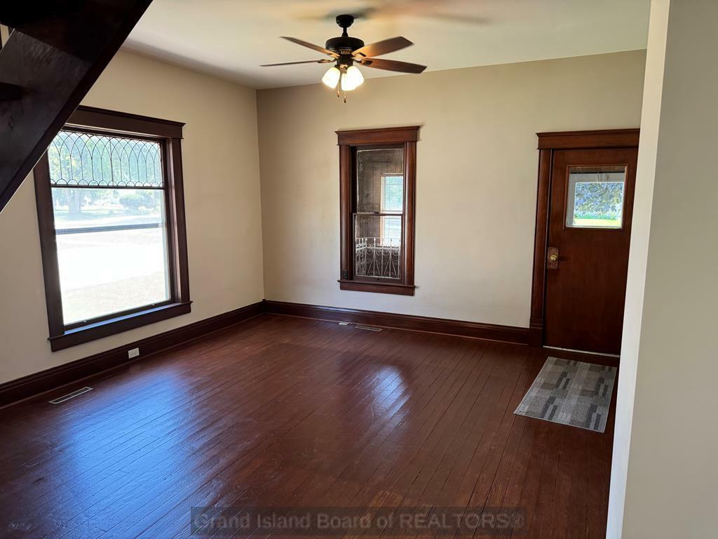 Property Photo: 310 W Eleventh St NE 68883