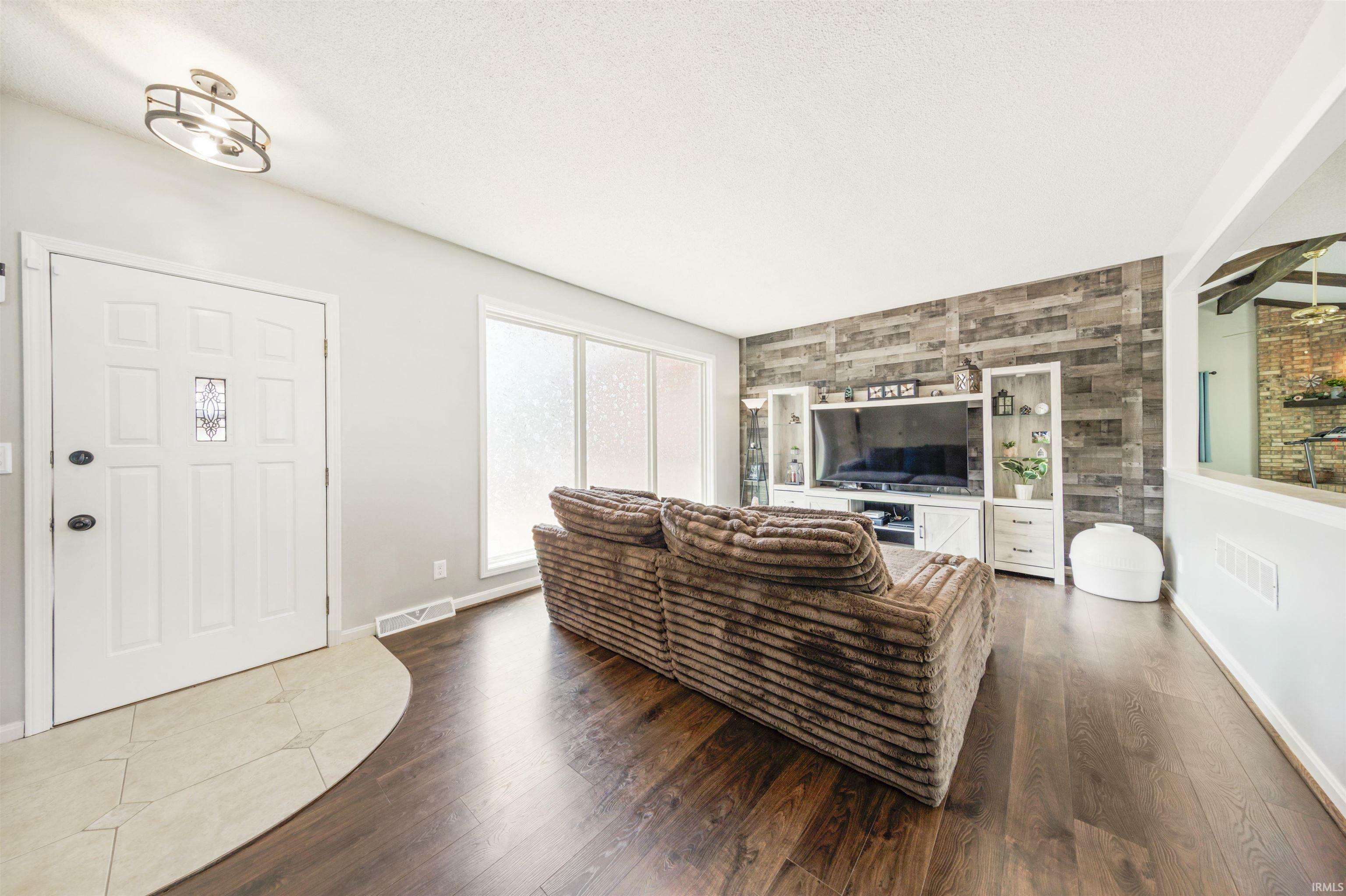 Property Photo:  6788 Sharon Road  IN 47630 
