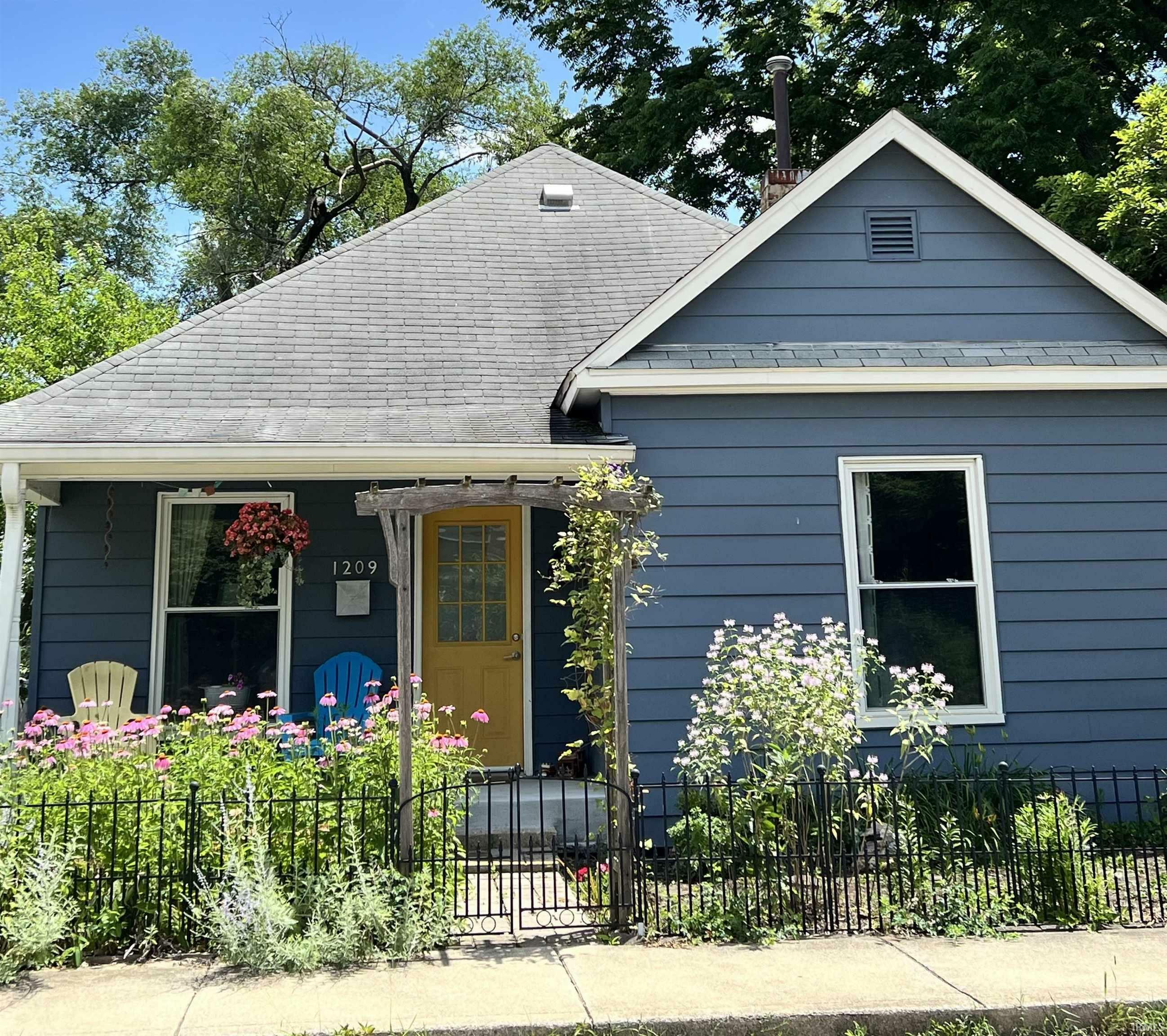 1209 S Madison Street  Bloomington IN 47403 photo