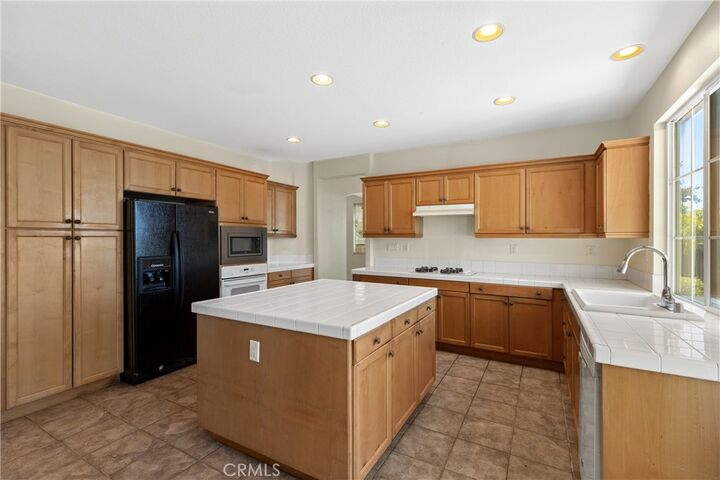Property Photo: 33138 Rhine Avenue CA 92592