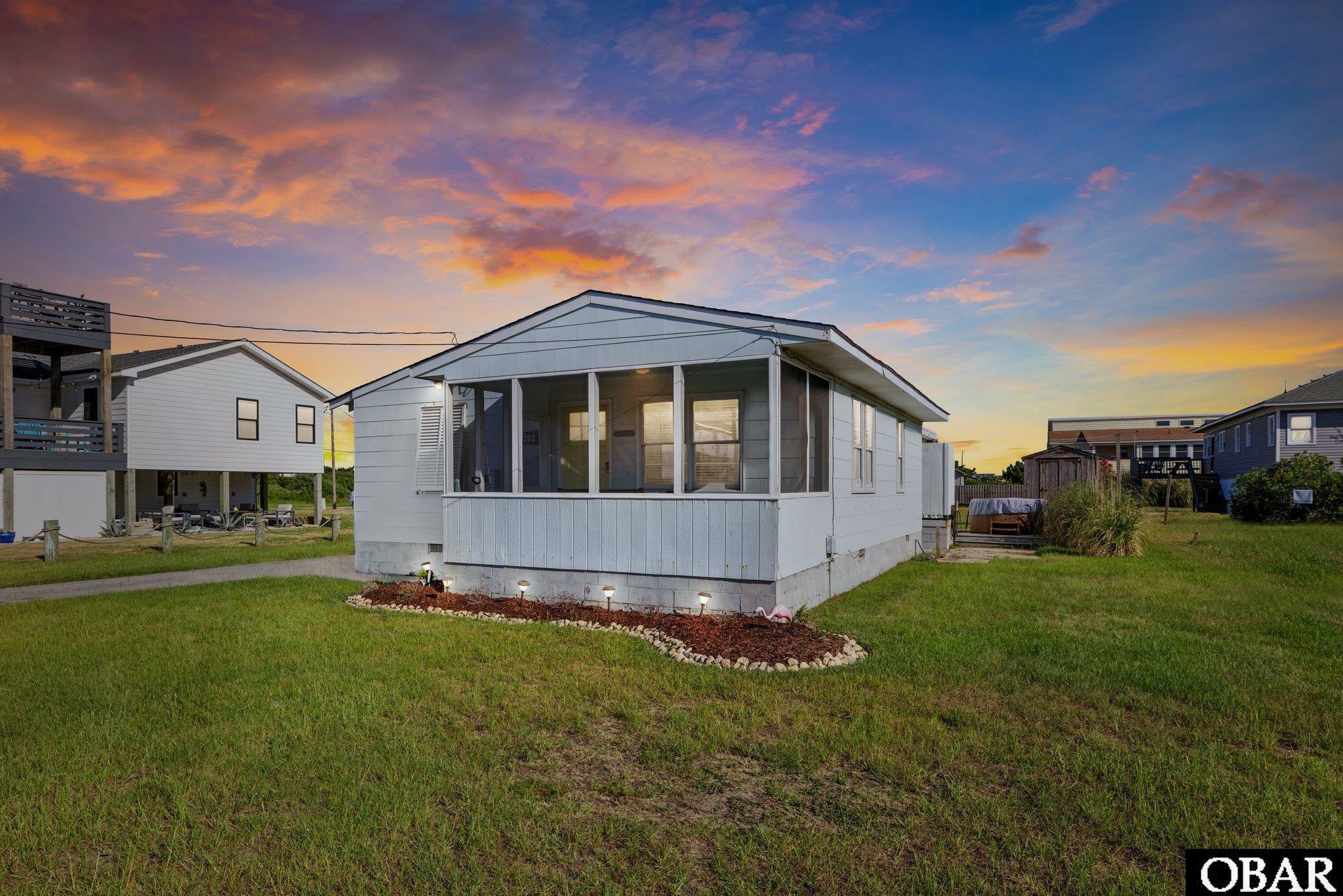 Property Photo: 202 E Arch Street NC 27948