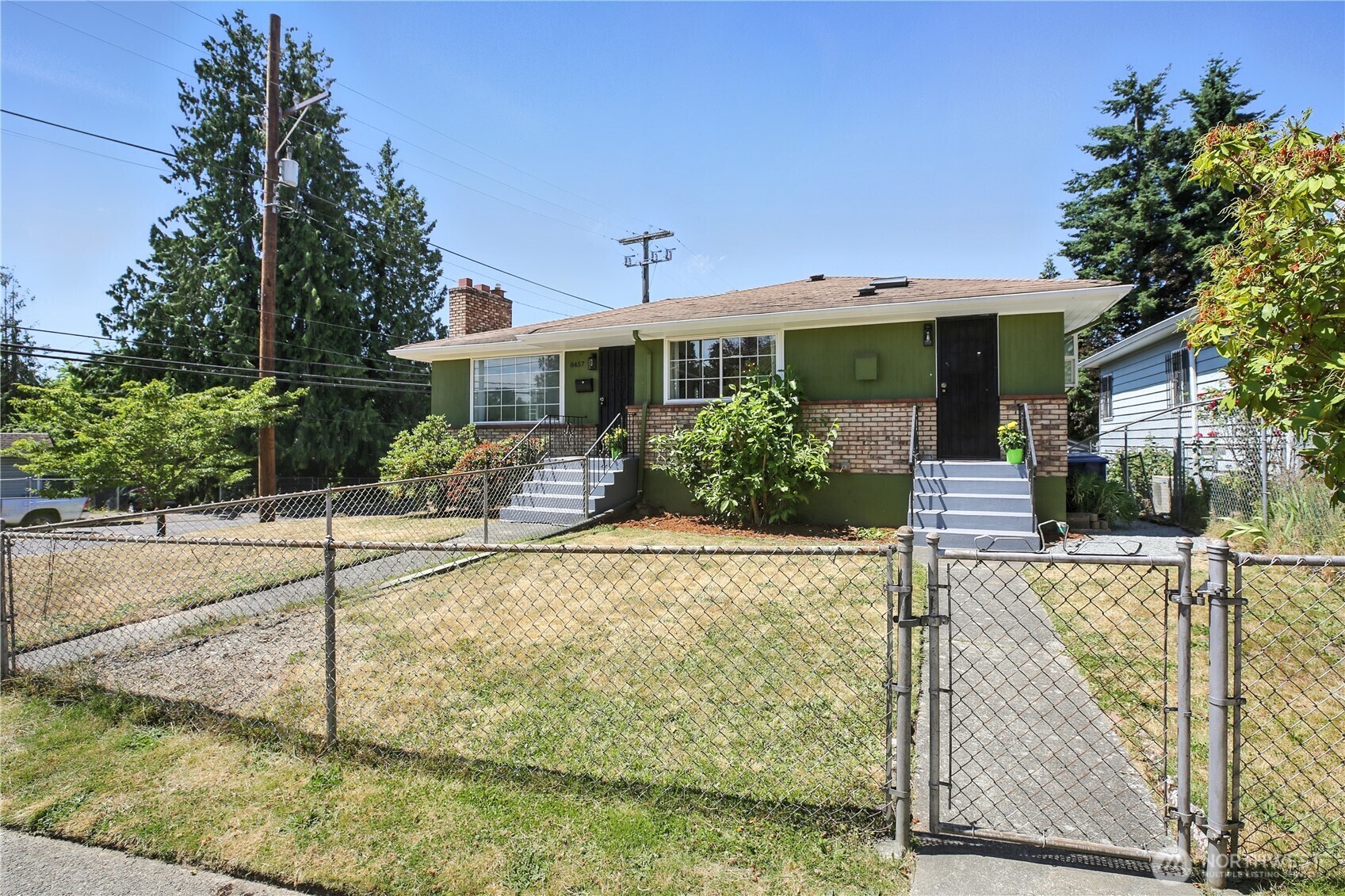 Property Photo: 8457 Renton Avenue S WA 98118