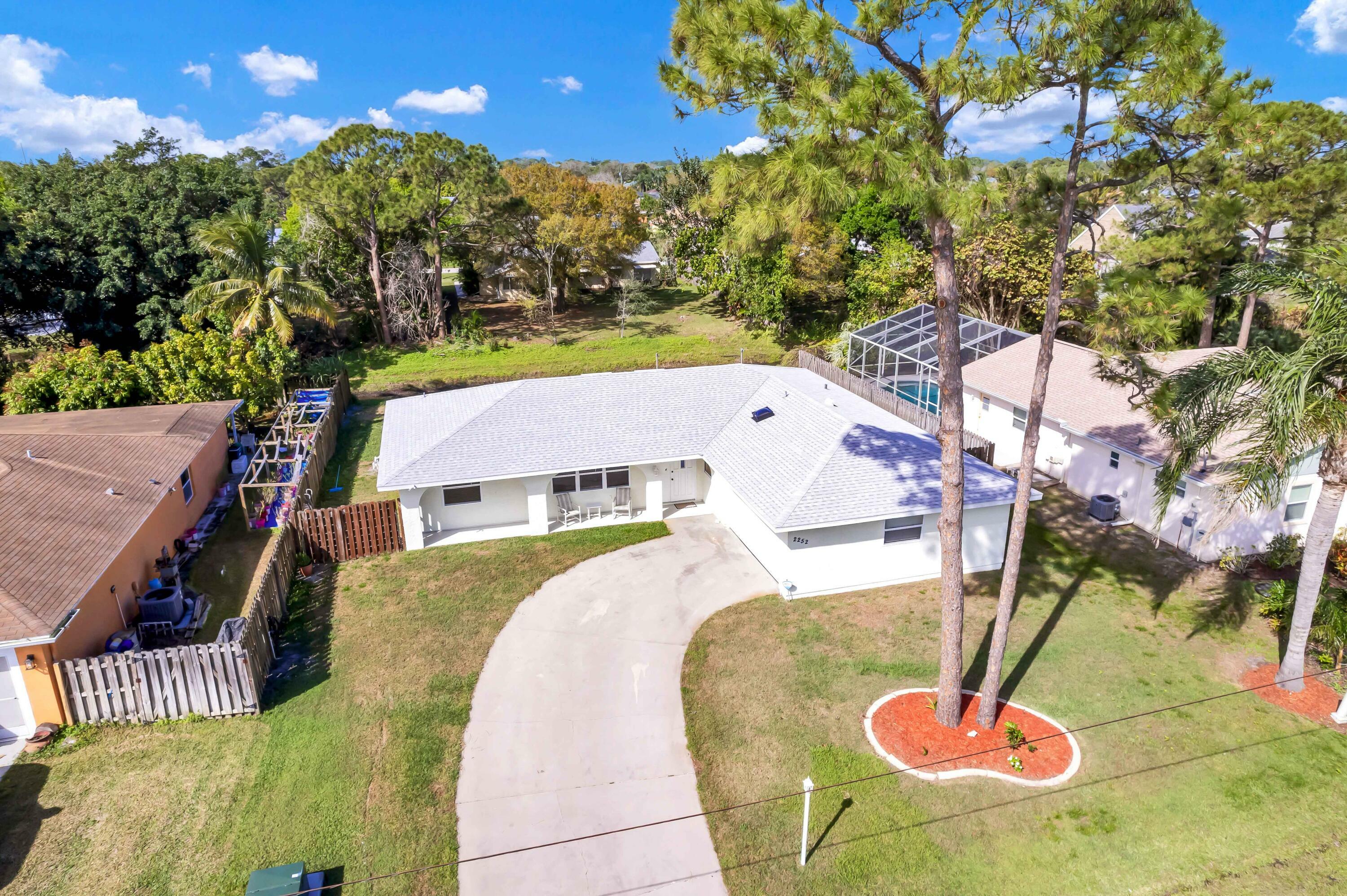 Property Photo:  2252 SE Wald Street  FL 34984 