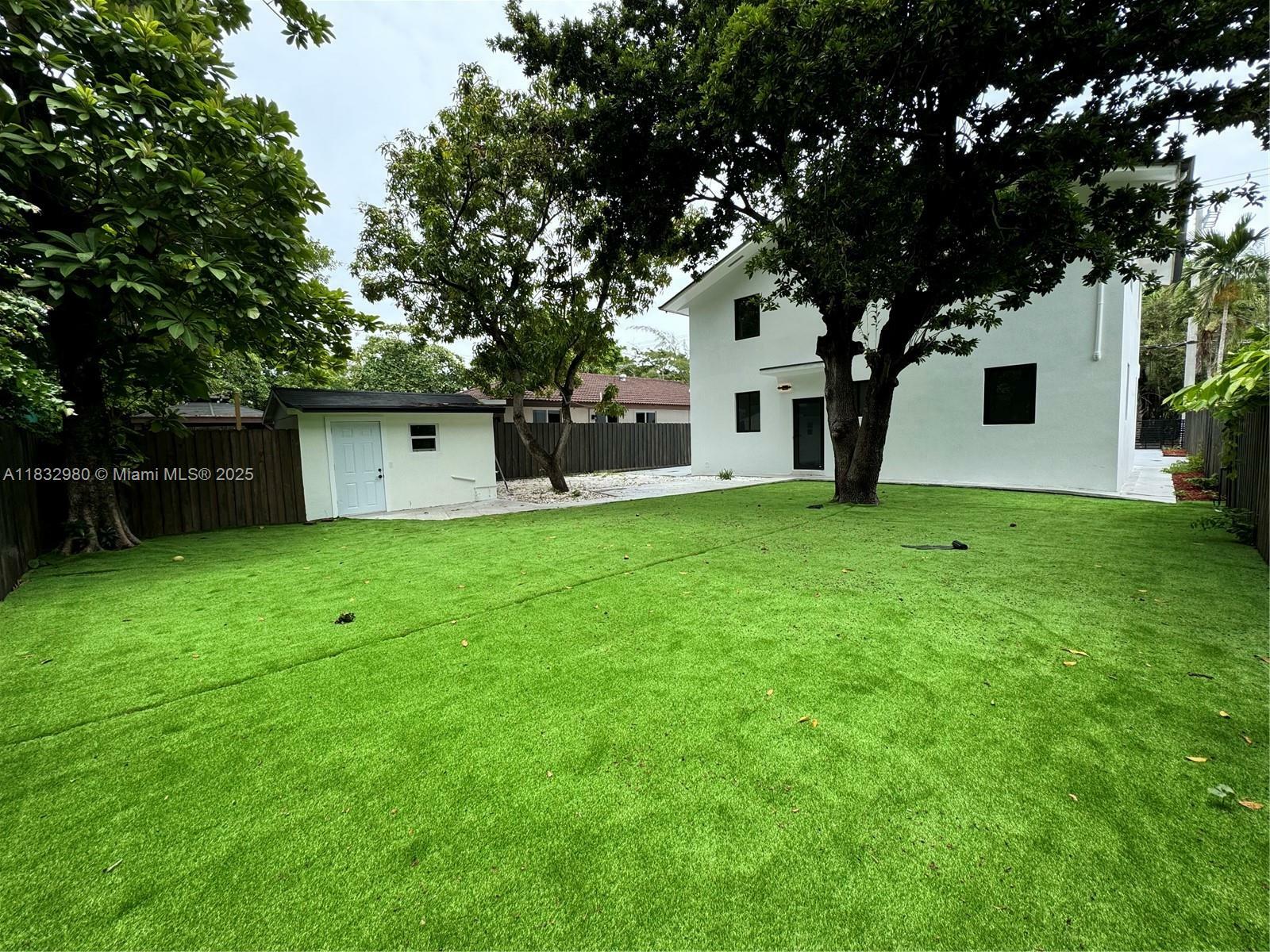 Property Photo:  972 SW 44th Ave  FL 33134 