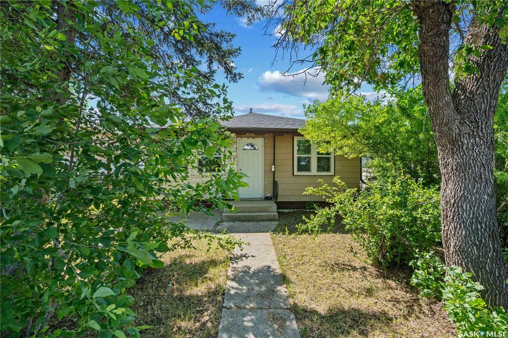Property Photo:  368 Rose Street  SK S4R 1Z1 