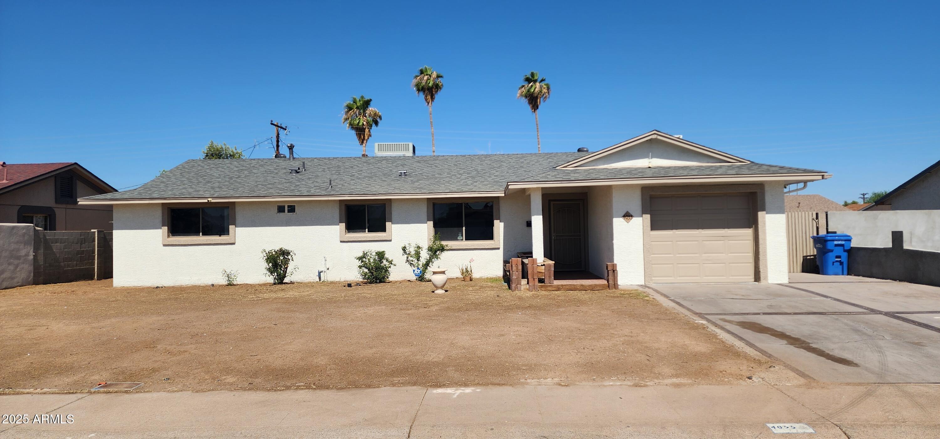 4033 N 78th Avenue  Phoenix AZ 85033 photo