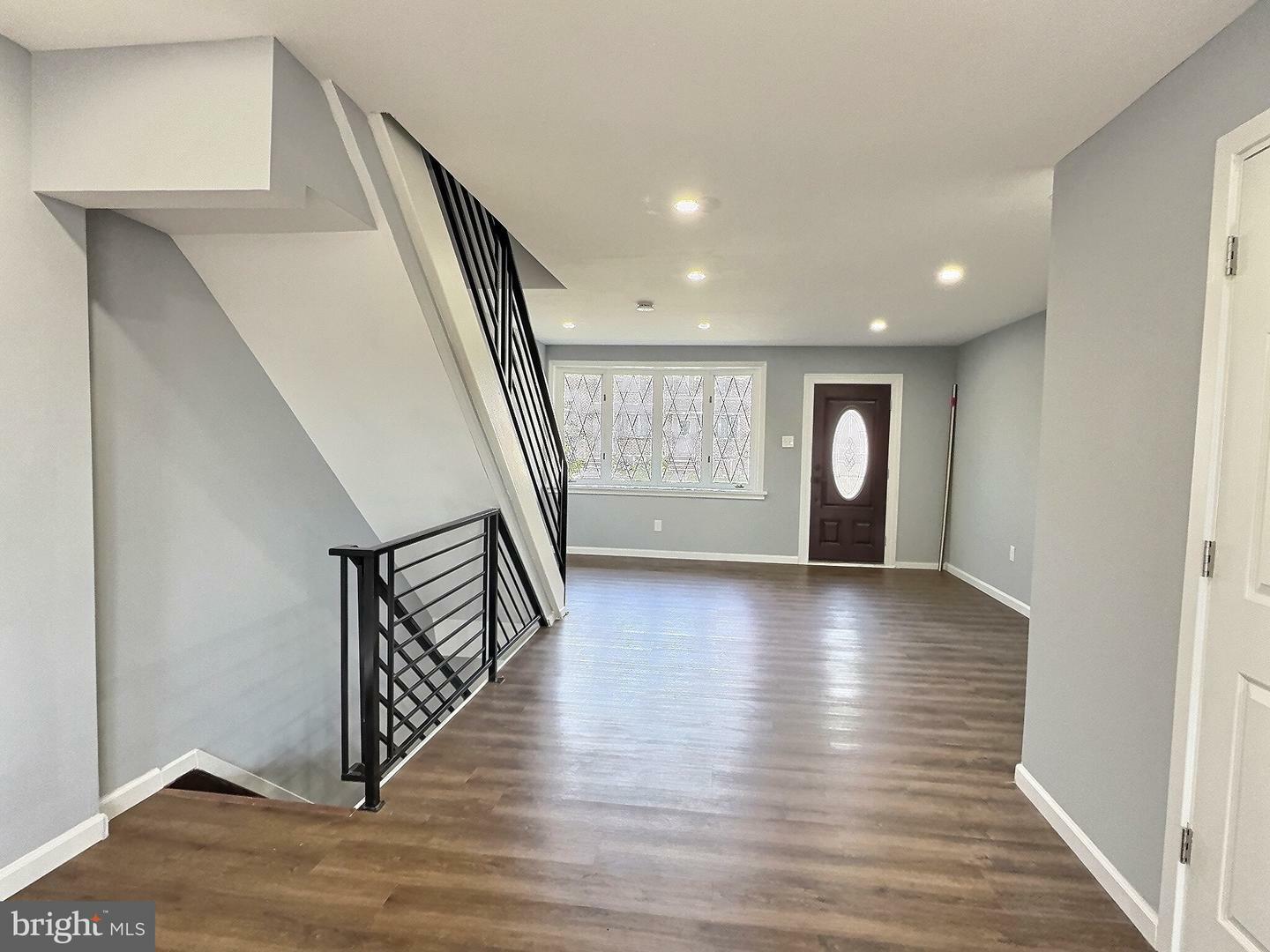 Property Photo: 6607 Claridge Street PA 19111