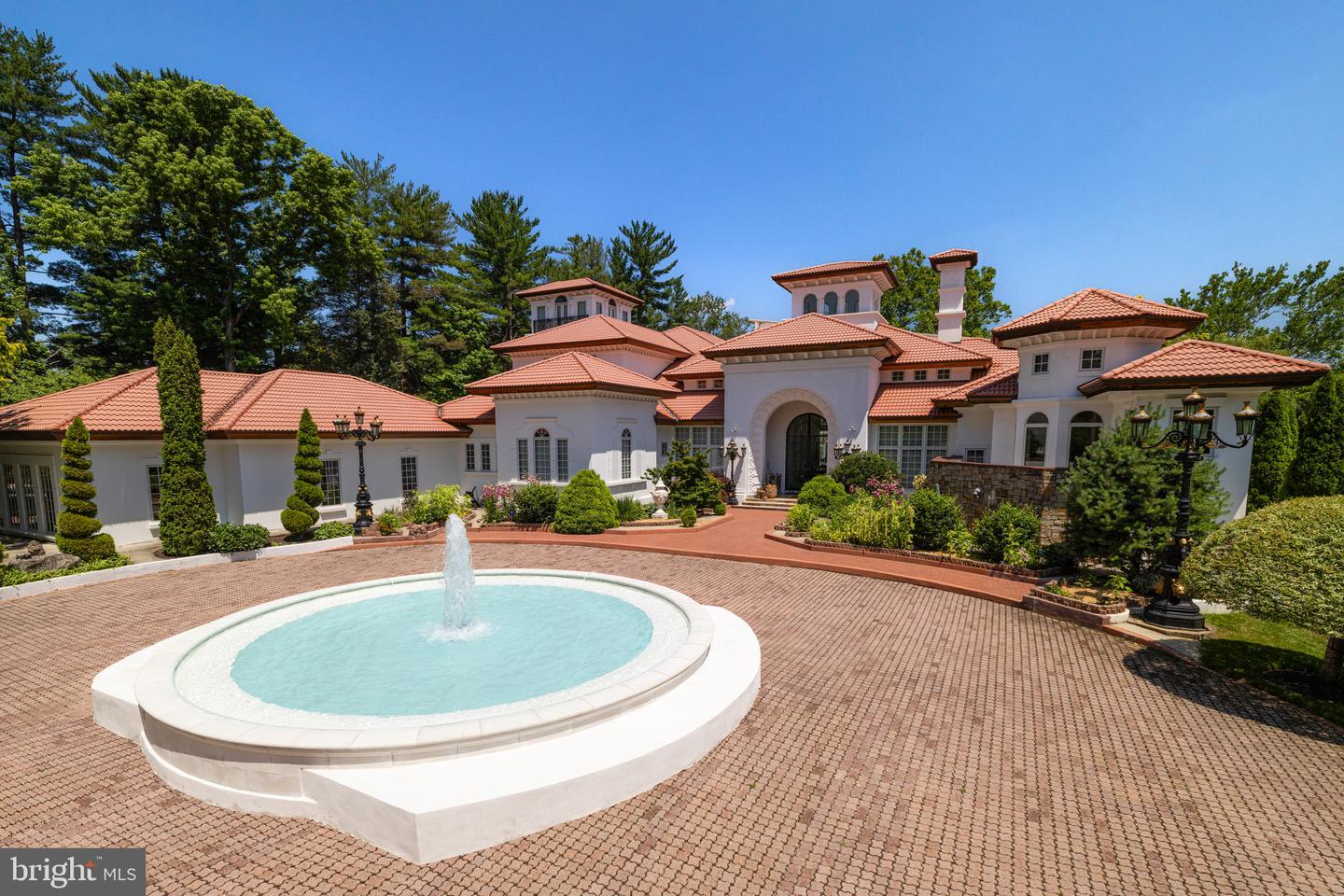 Property Photo: 9101 River Road MD 20854