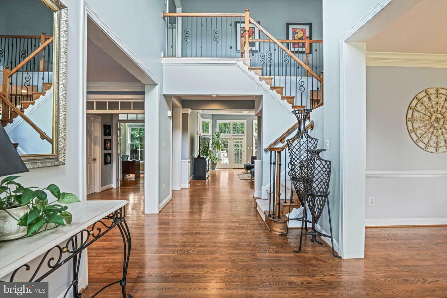 Property Photo: 12413 English Garden Court VA 20171