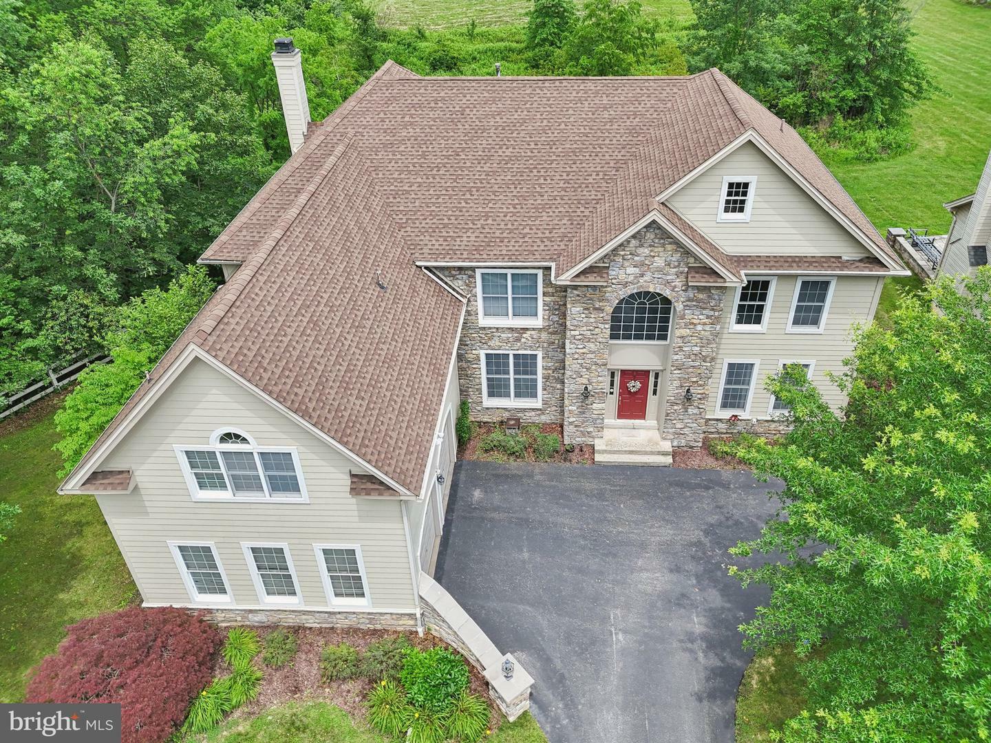 Property Photo: 121 Palsgrove Way PA 19425
