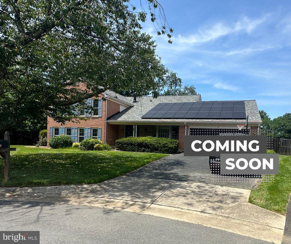 Property Photo: 6 Thorburn Court MD 20878