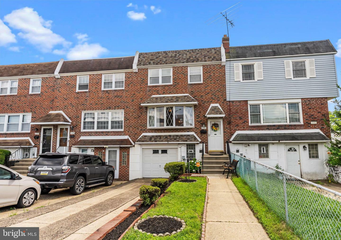 3354 Kayford Circle  Philadelphia PA 19114 photo