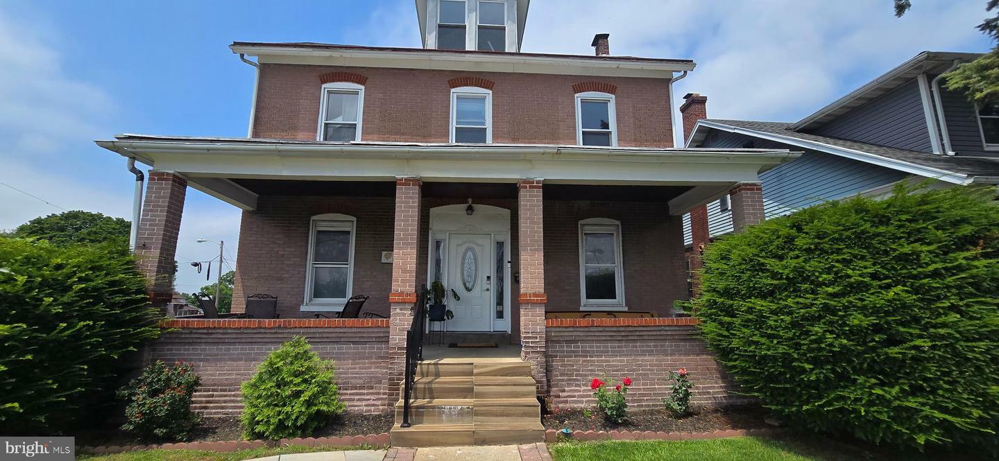 Property Photo: 413 Madison Avenue PA 19605