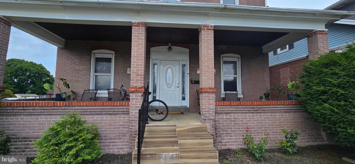 Property Photo: 413 Madison Avenue PA 19605