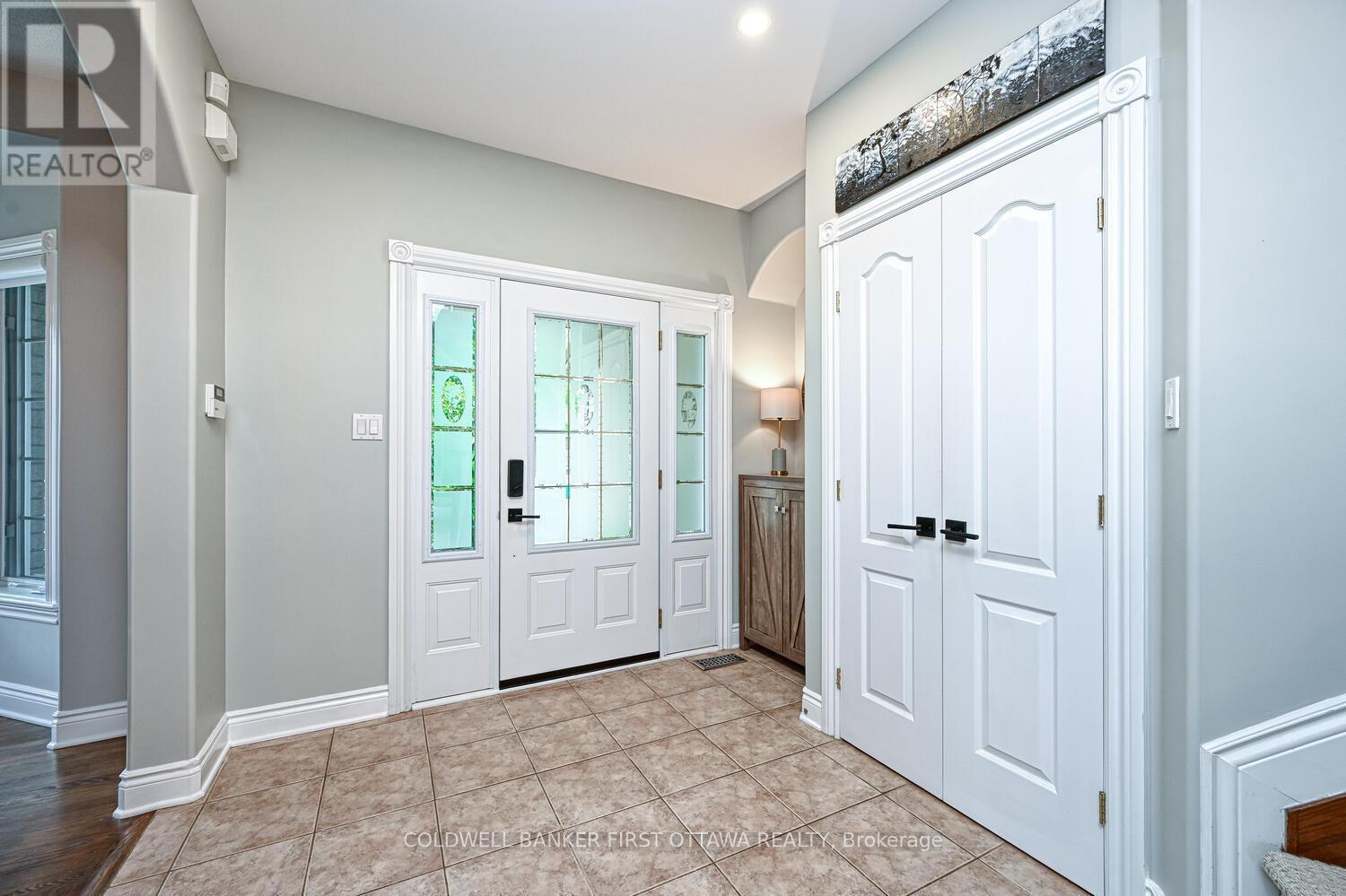Property Photo:  105 Sirocco Crescent  ON K2S 2C9 
