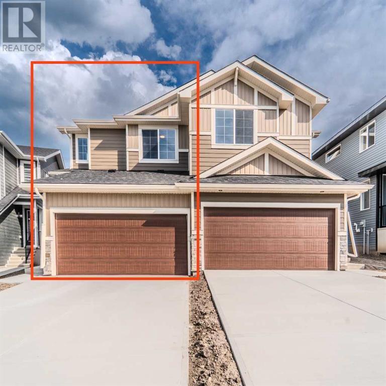 Photo de la propriété:  124 Waterford Way  AB T1X 3A2 