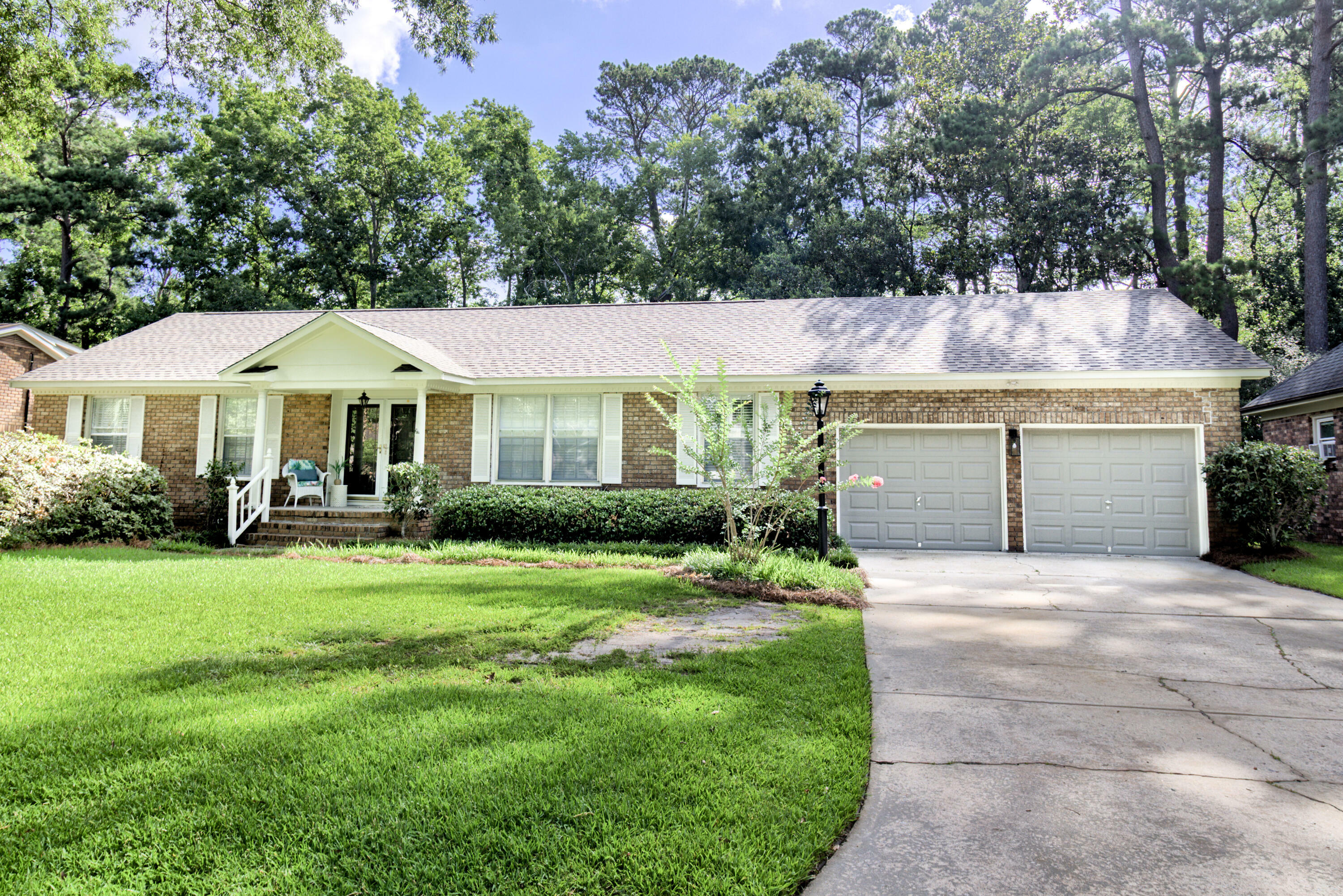 107 Old Tavern Lane  Summerville SC 29485 photo