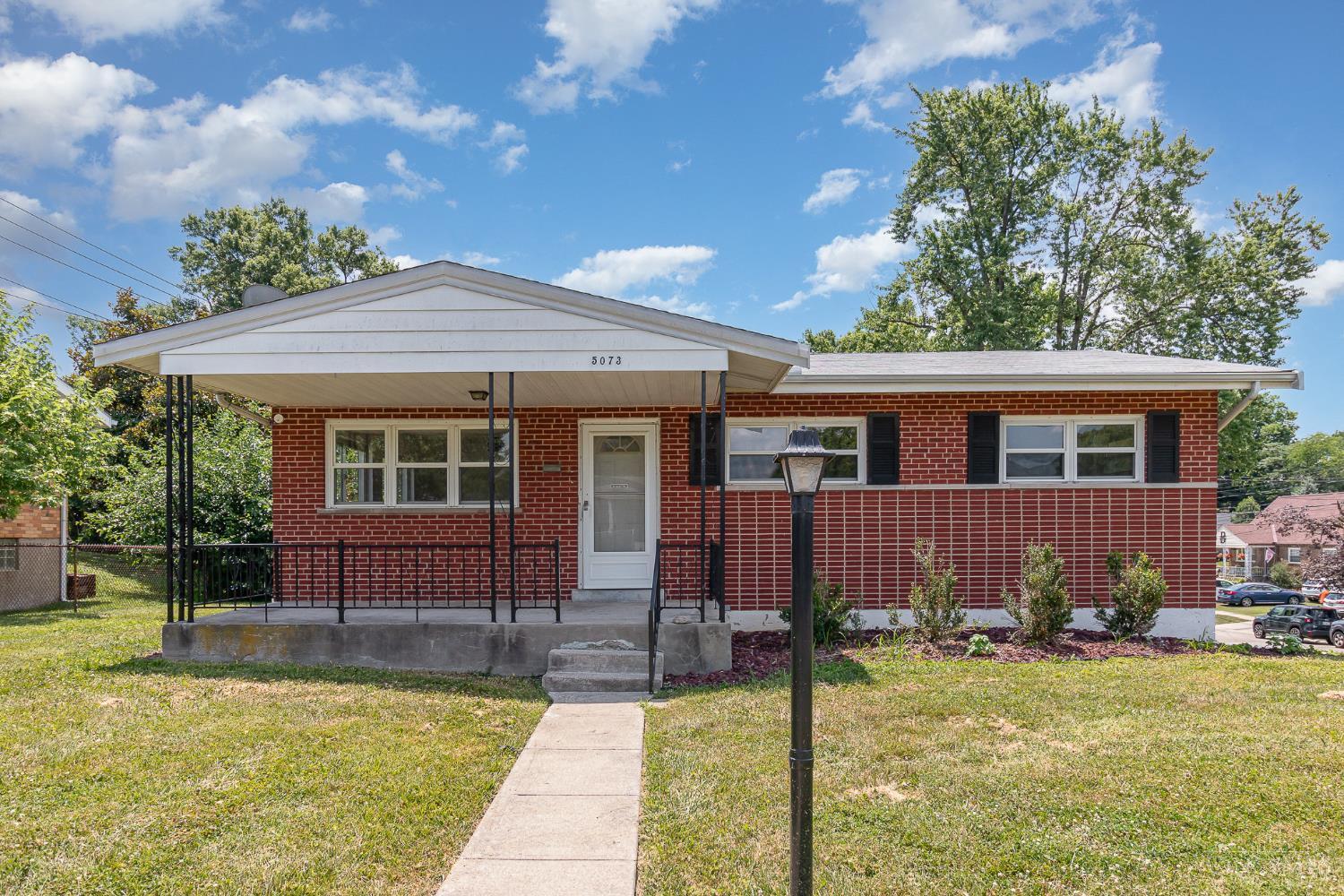 Property Photo: 5073 Grosse Pointe Lane OH 45238