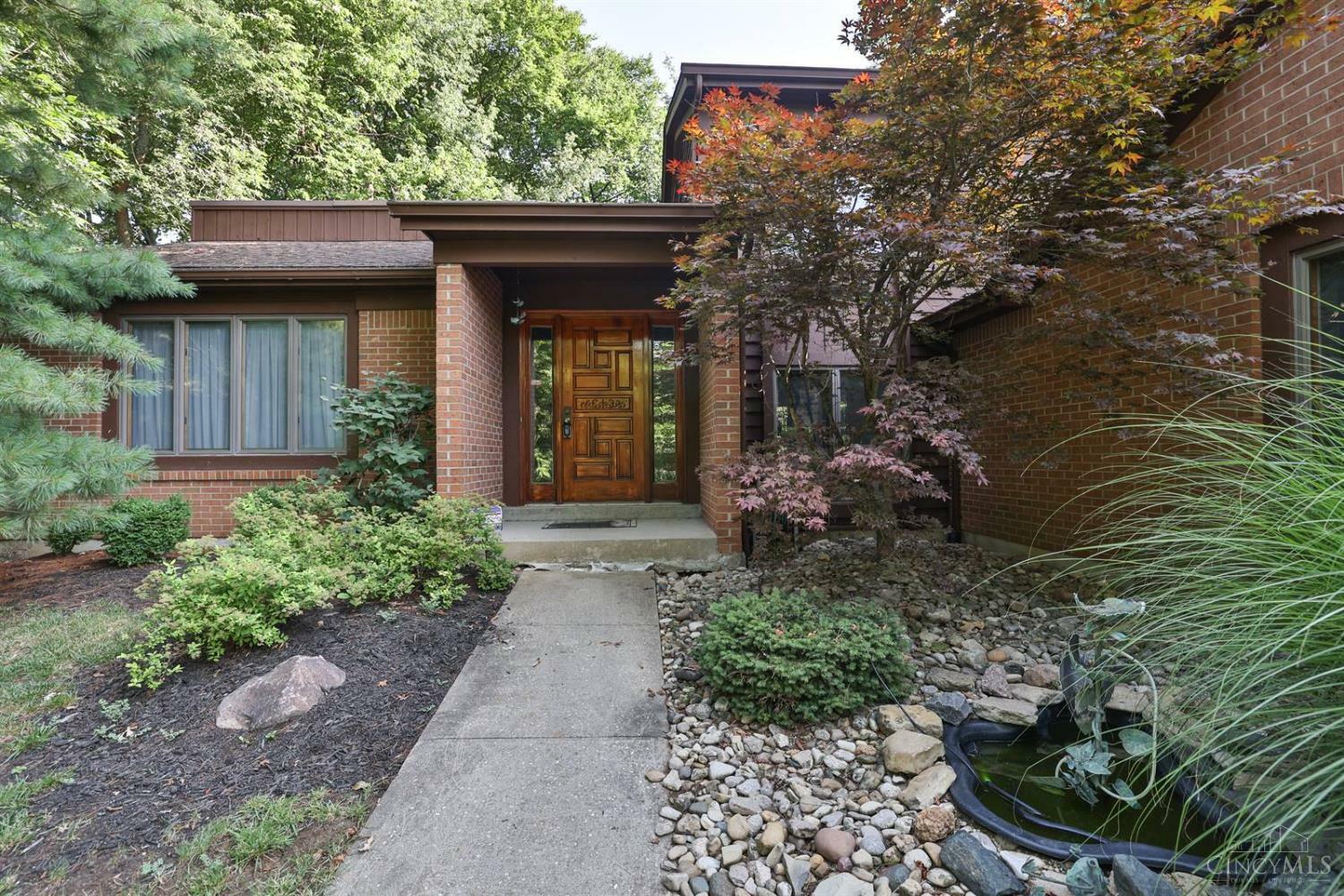 Property Photo: 613 Genenbill Drive OH 45238