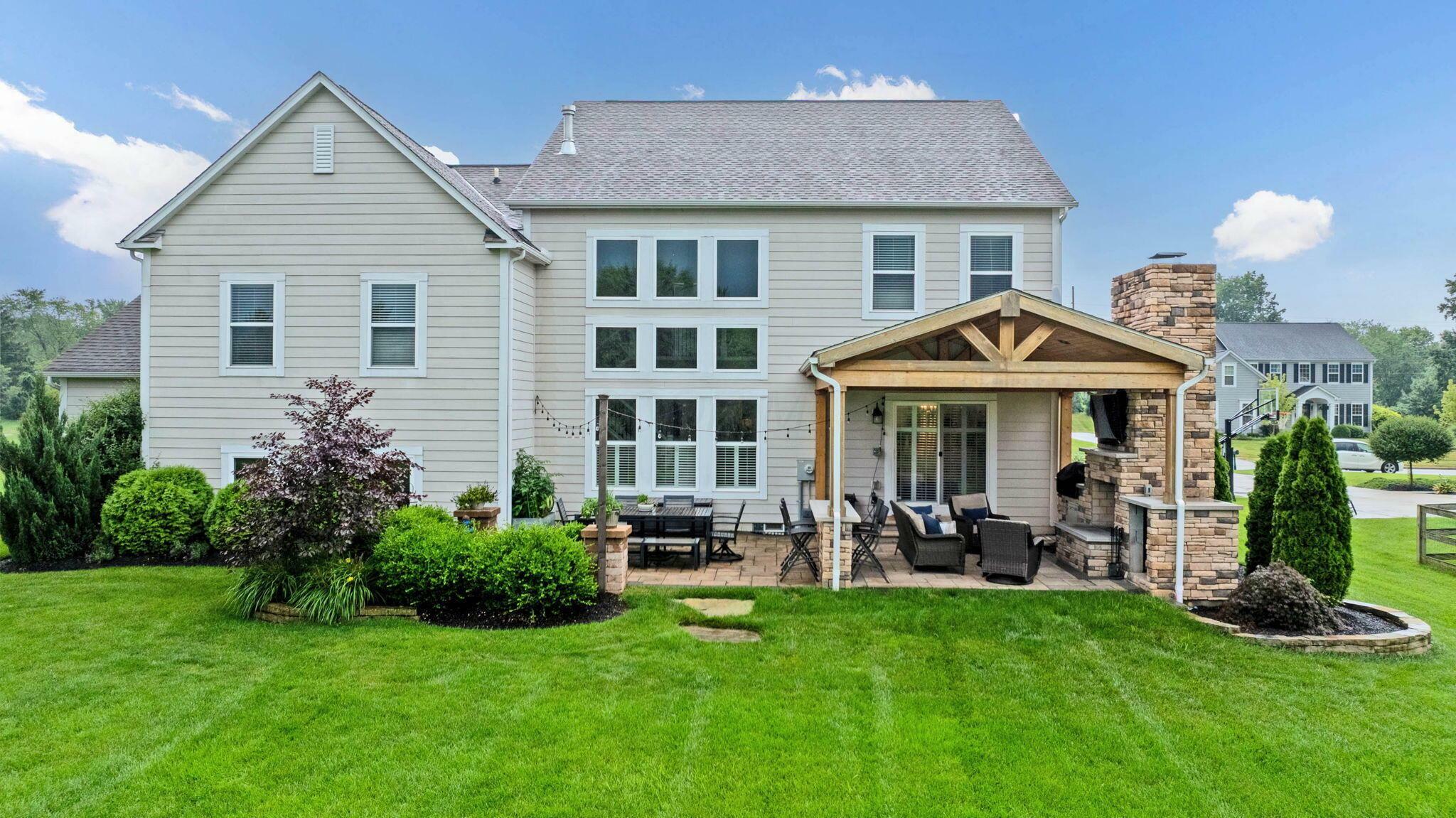 Property Photo: 2556 Derby Drive OH 43065