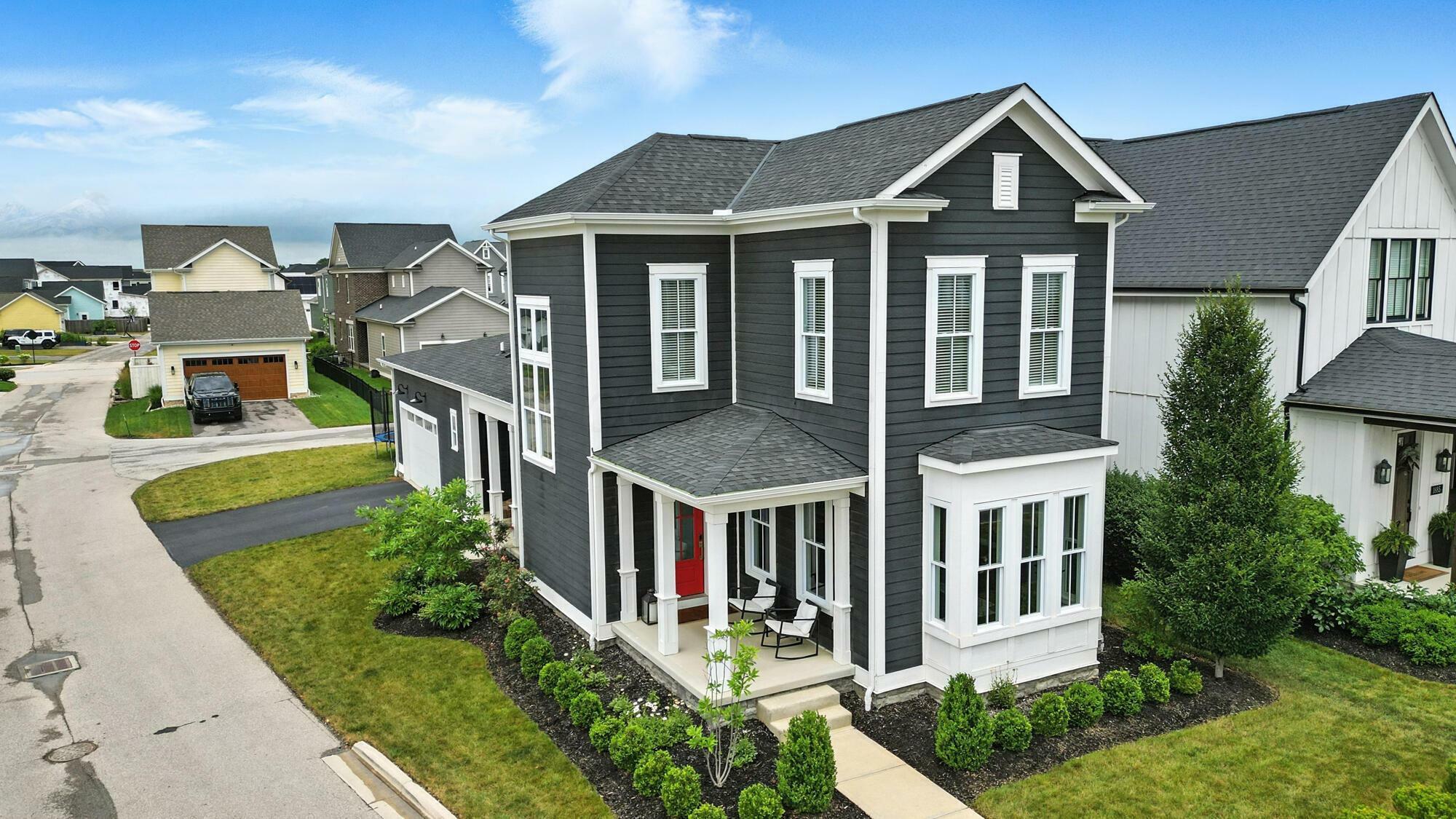 Property Photo: 1877 Poplar Place OH 43035