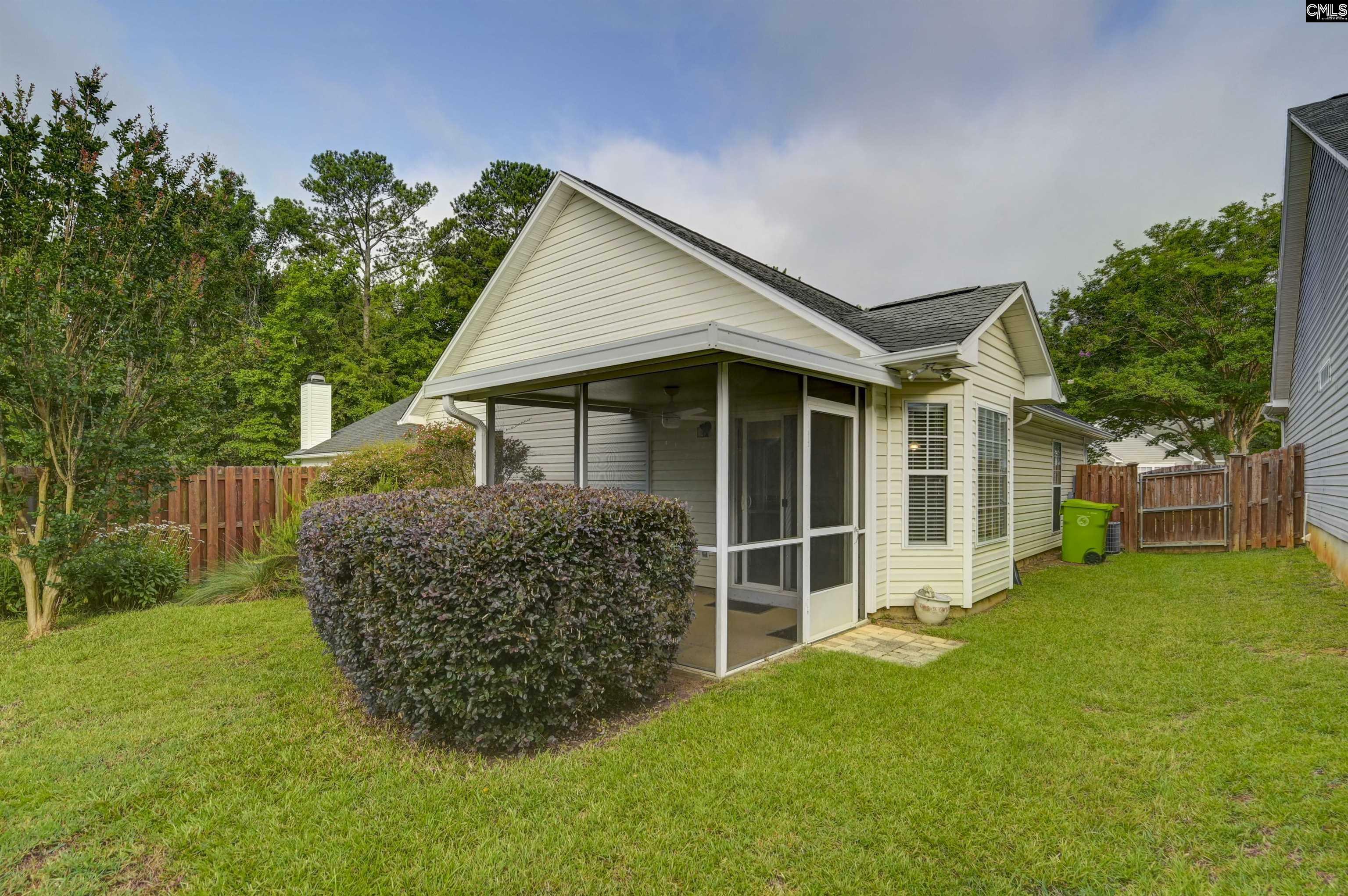 Property Photo: 102 Woodlilly SC 29063