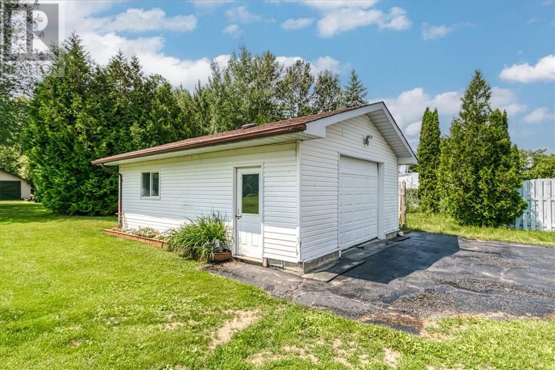 Property Photo: 3963 Highway 69 S ON P3G 1C2