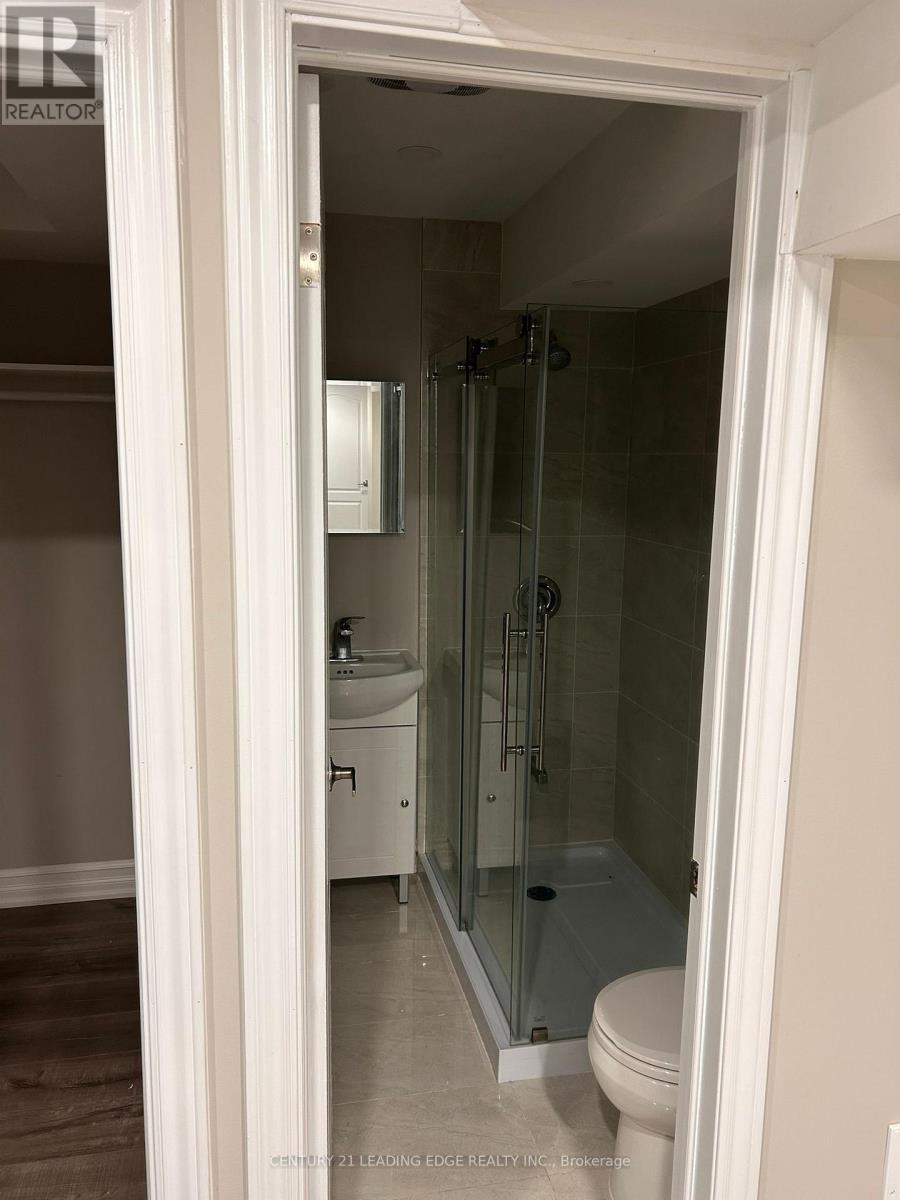 Property Photo: 1466 Kovachik Boulevard 1B ON L9E 1T6