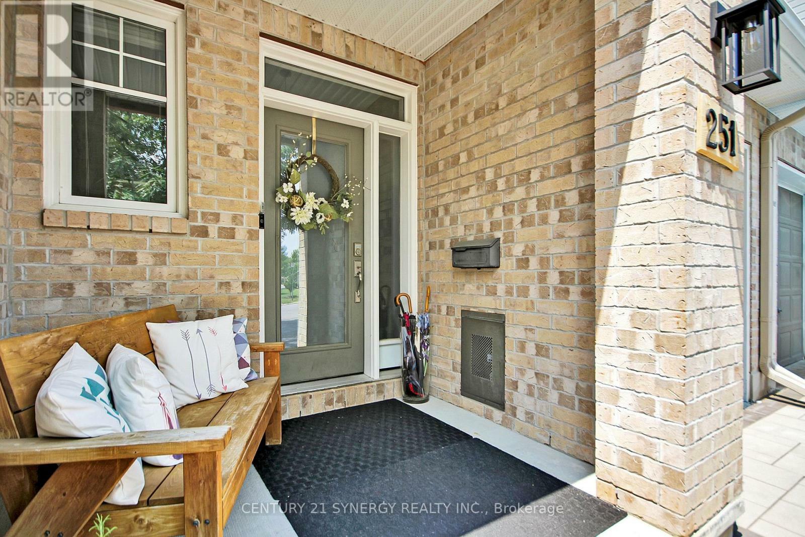 Property Photo: 251 Mojave Crescent ON K2S 0H6