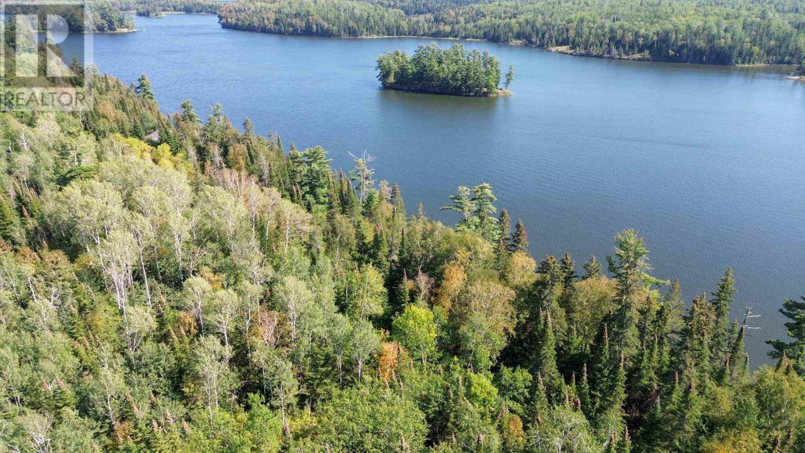 Property Photo:  15 Five Point Is, Lake Of The Woods  ON P0X 1C0 