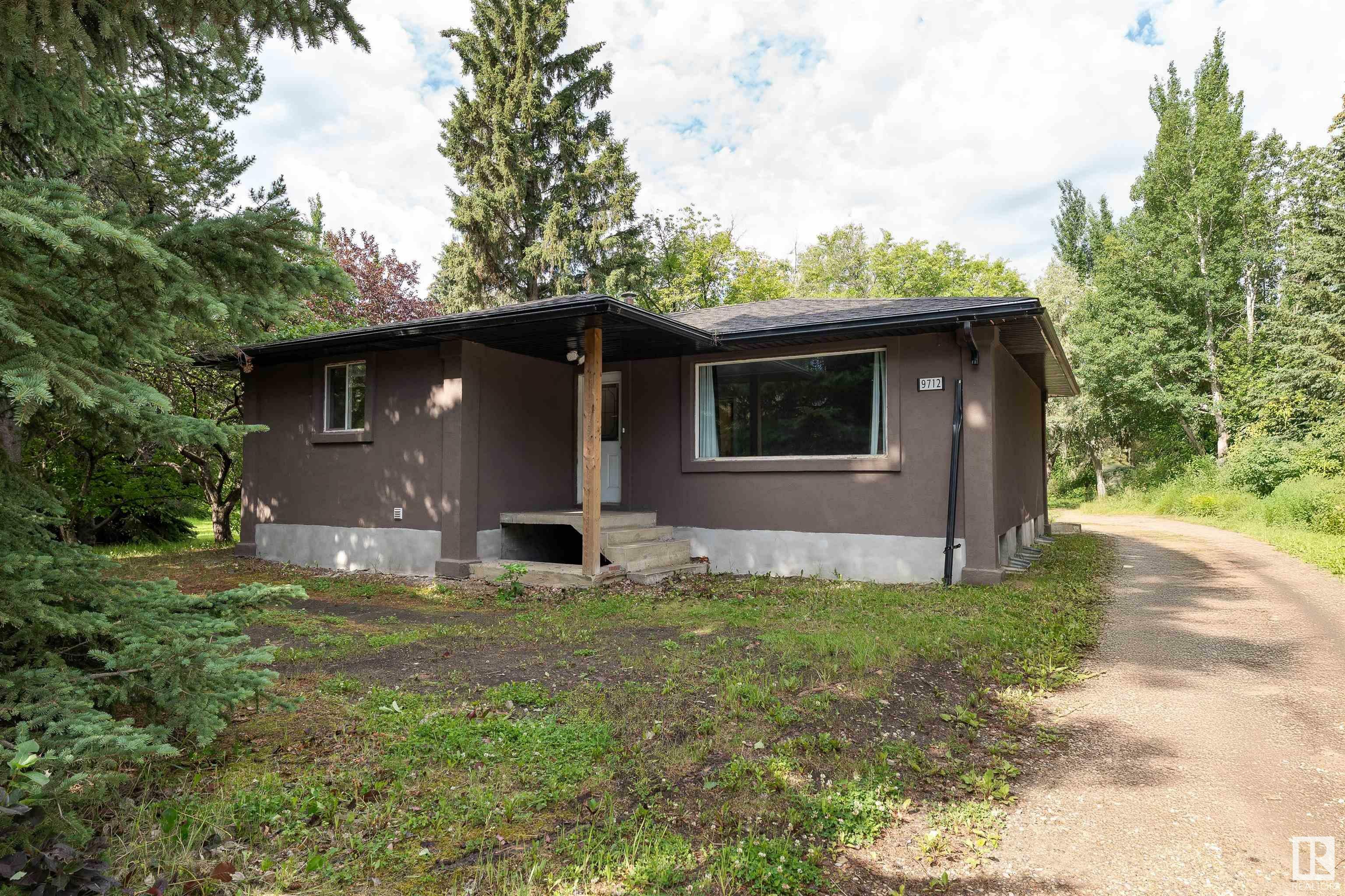 Property Photo: 9712 209 Street NW AB T5T 5X9