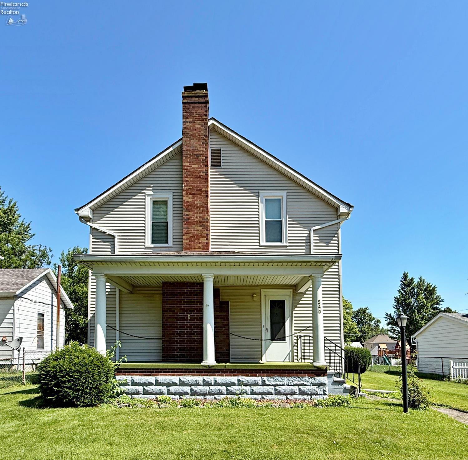 Property Photo: 540 W Tiffin St OH 44830