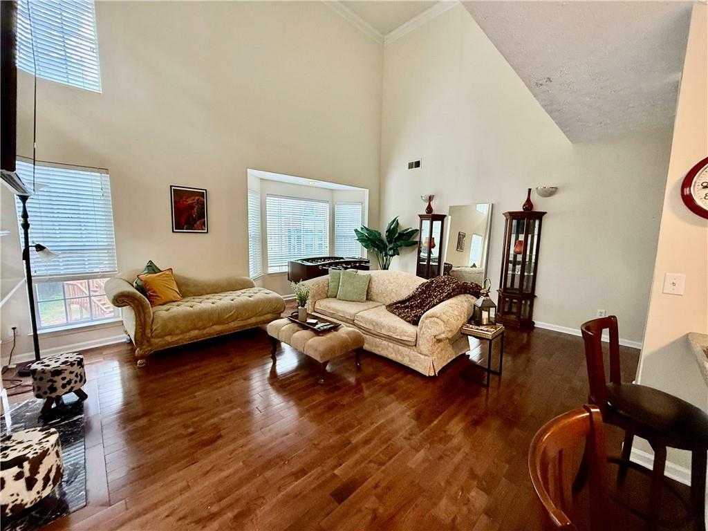 Property Photo: 5346 Pinnacle Peak Lane GA 30071