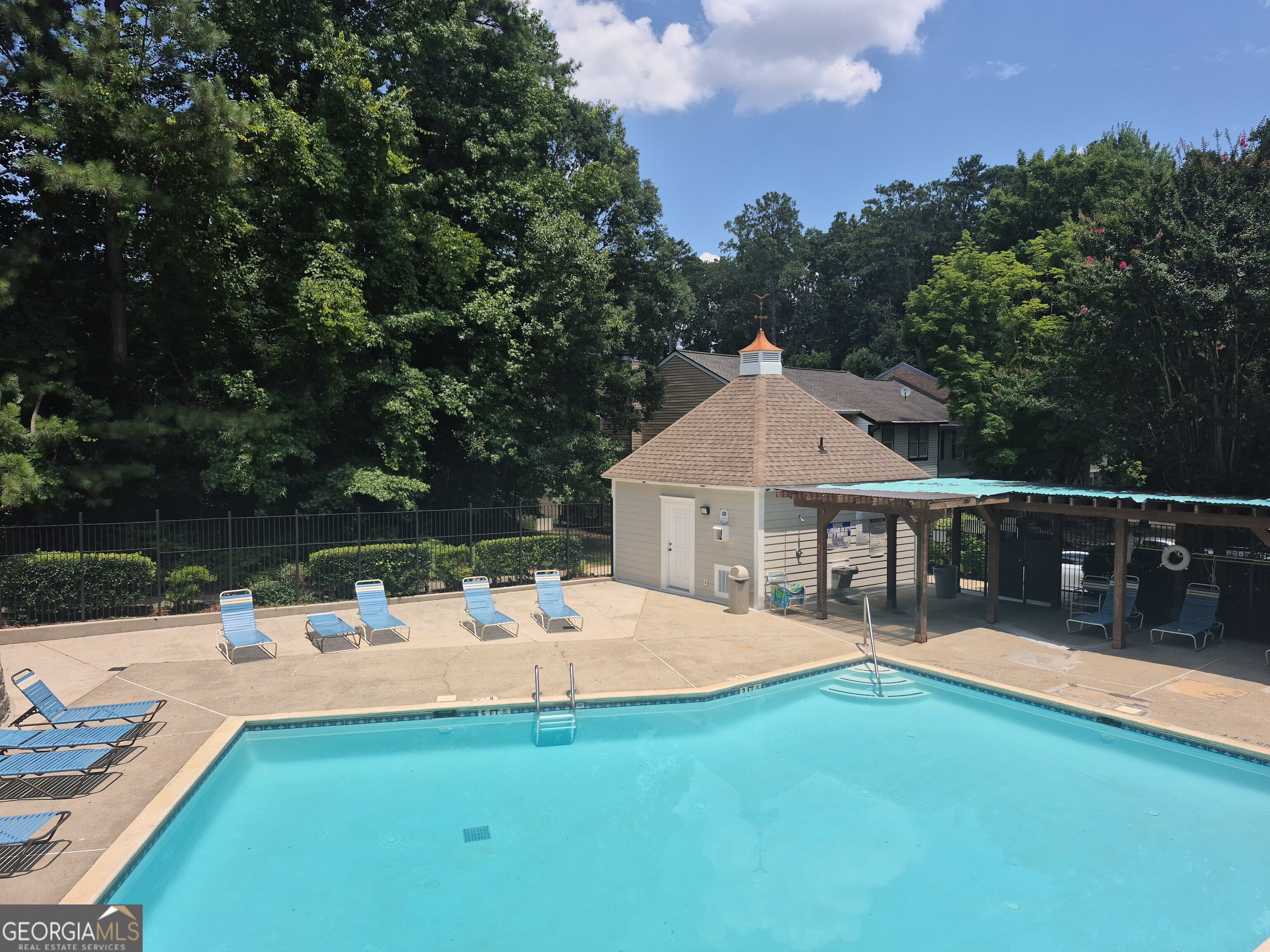 Property Photo: 6353 Wedgeview Court GA 30084
