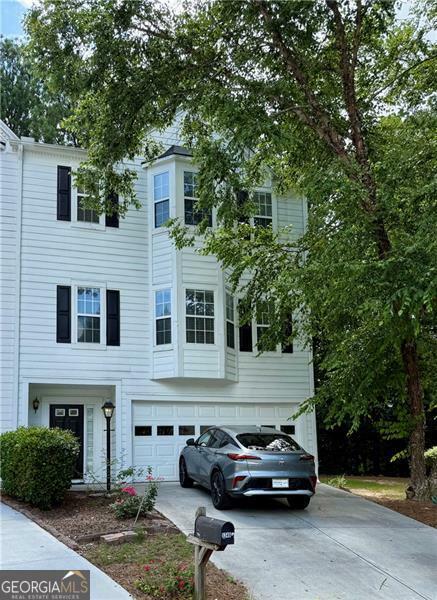 Property Photo: 5346 Pinnacle Peak Lane GA 30071