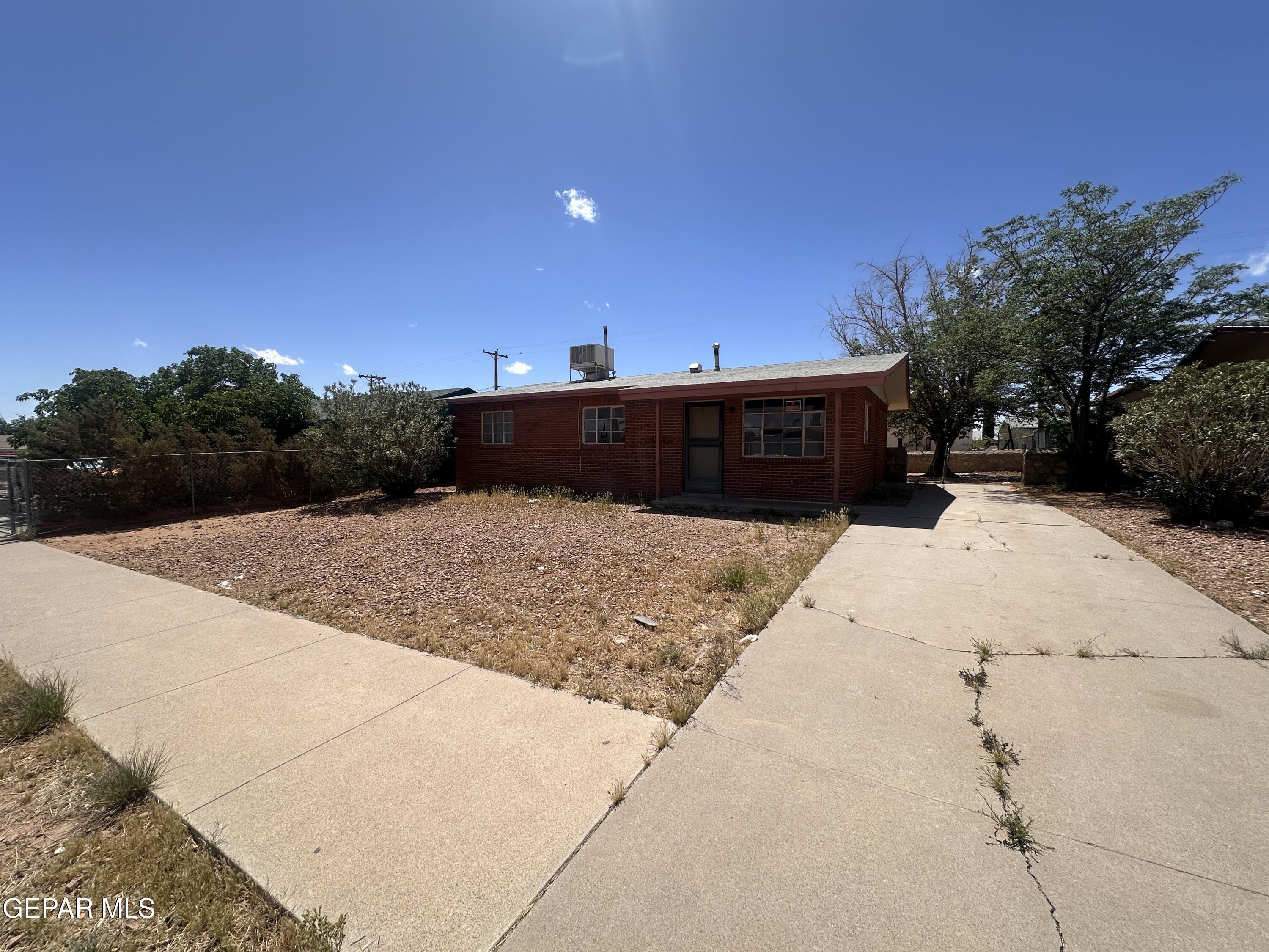 5016 Debeers Drive  El Paso TX 79924 photo