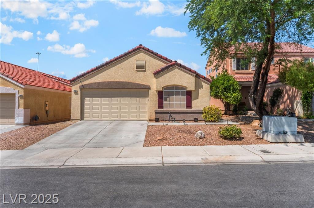Property Photo: 7909 Lovely Pine Place NV 89143