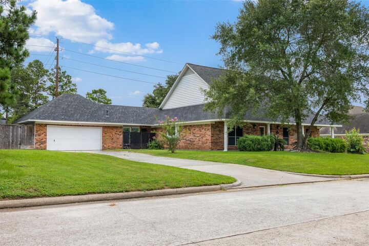 Property Photo:  24418 Okehampton Drive  TX 77375 