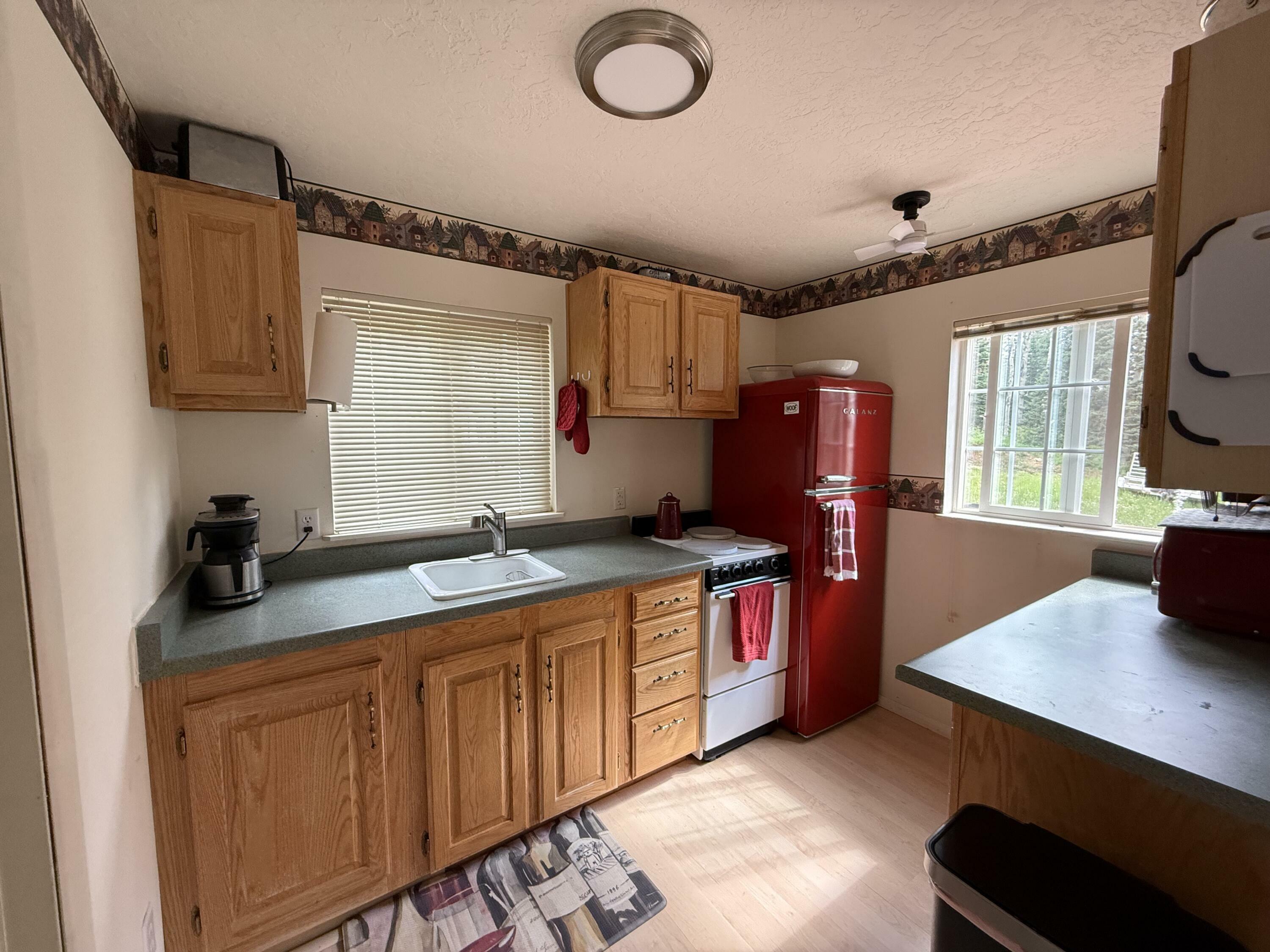 Property Photo: 786 N 300 W UT 84719