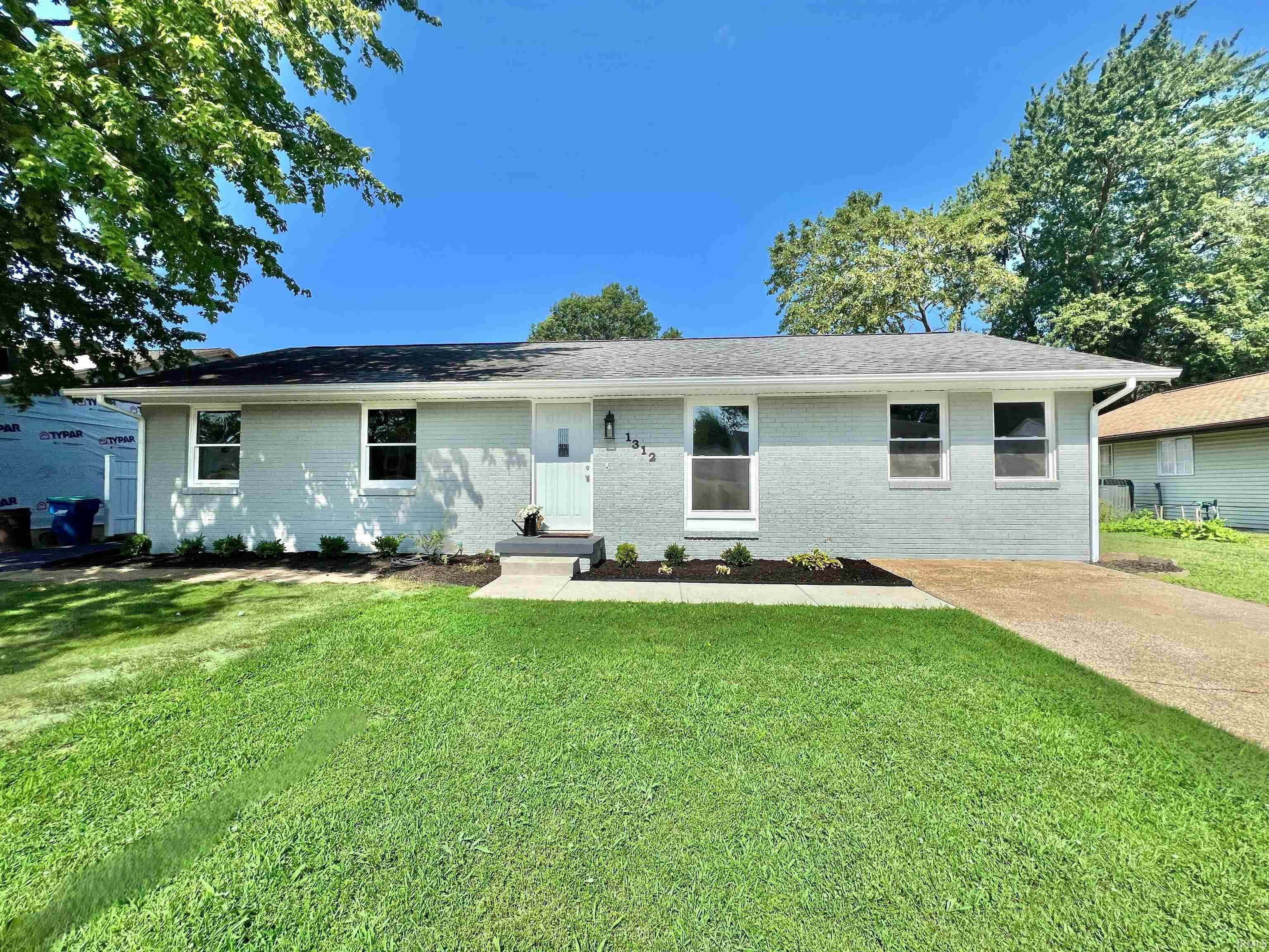 1312 Stratford Drive  Boonville IN 47601 photo