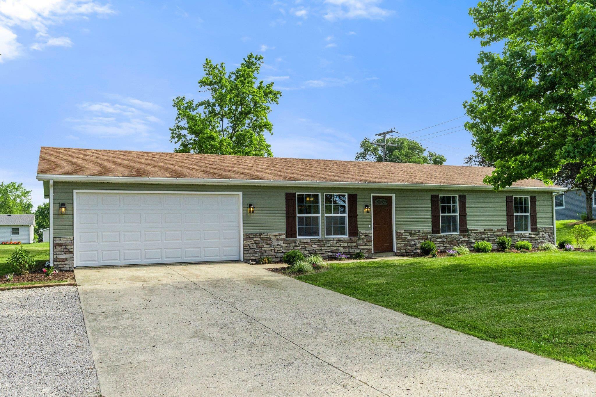 Property Photo: 509 W State Street IN 46705