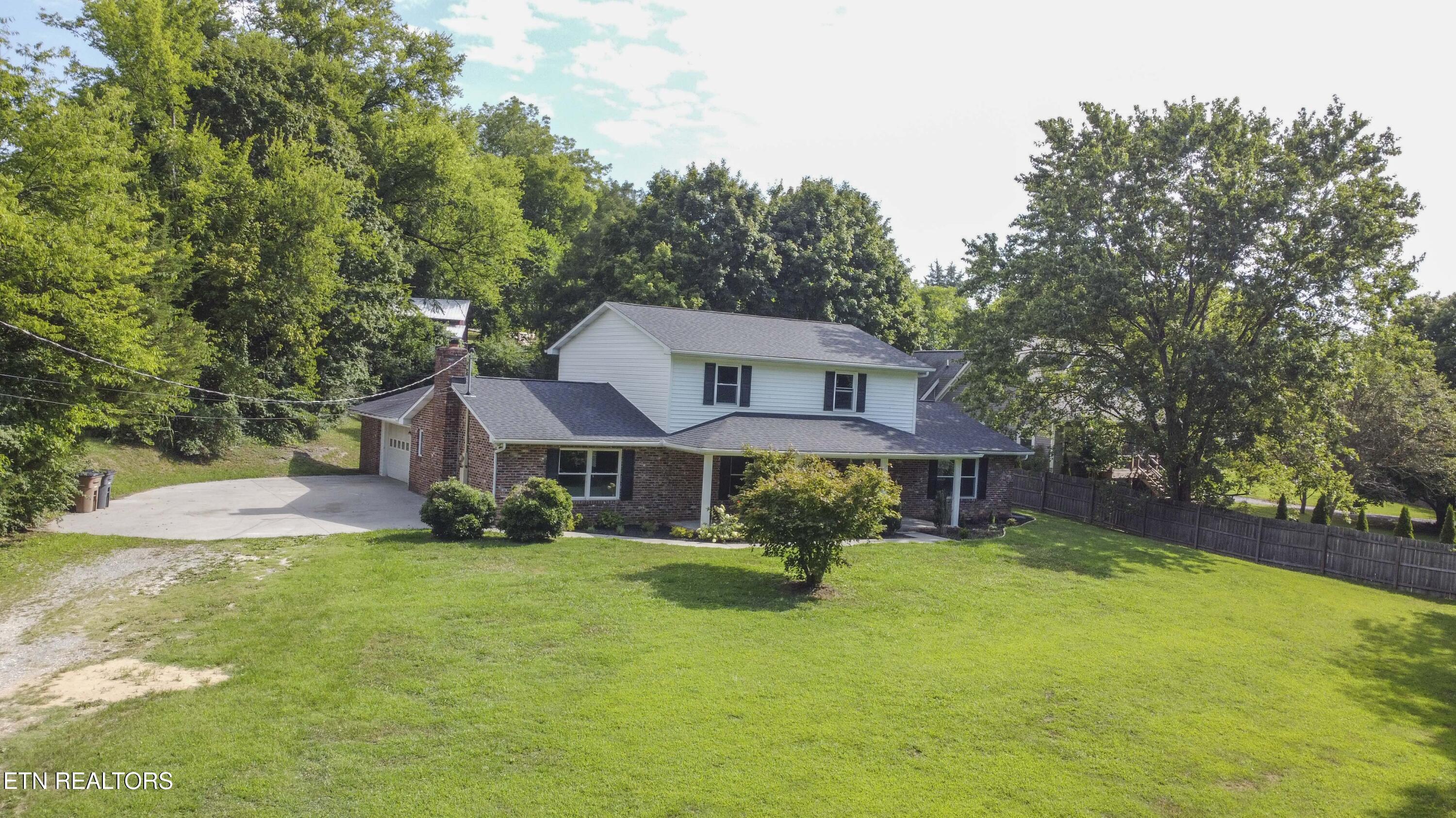 Property Photo: 4633 Island Home Pike TN 37920